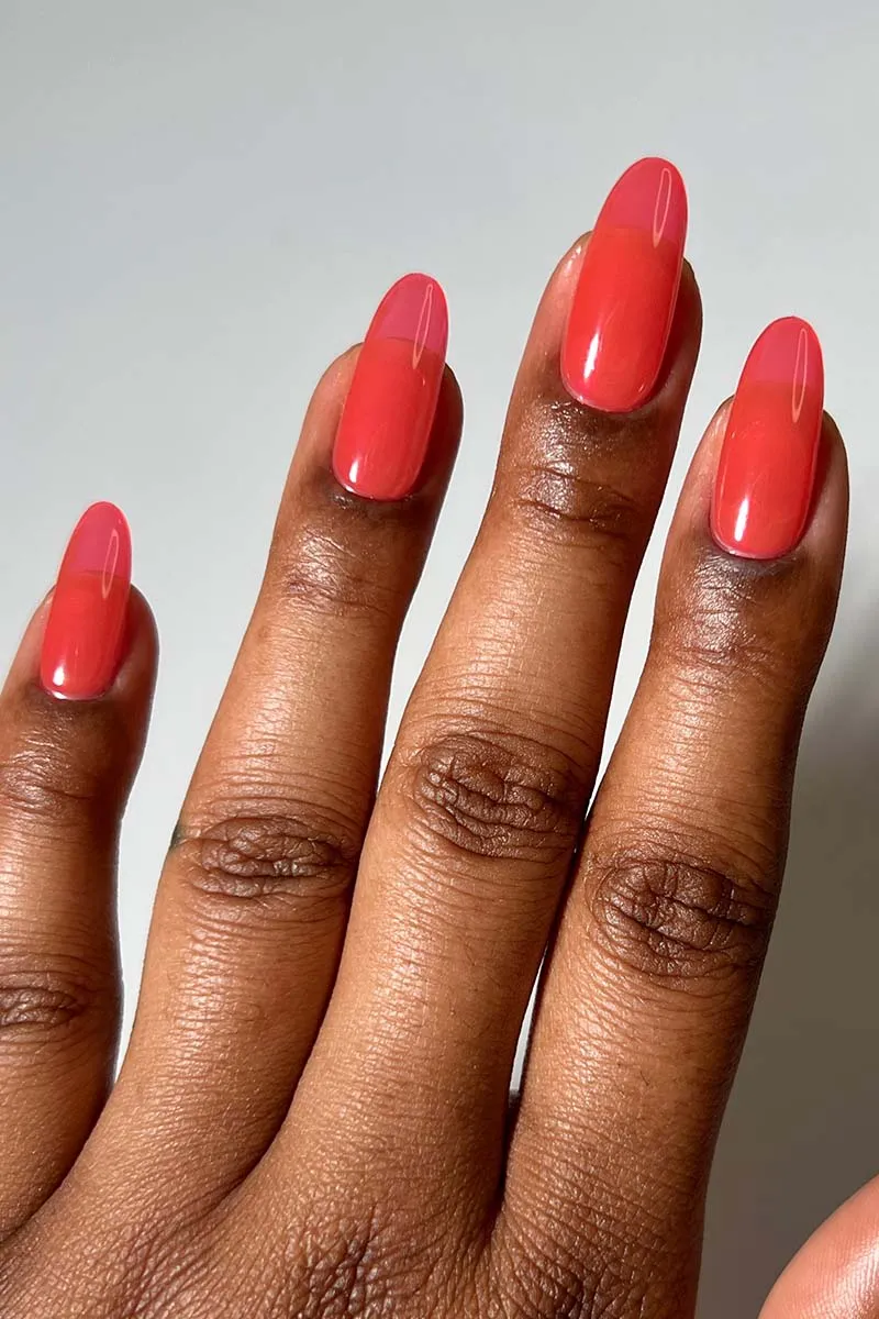 Cirque Colors Poppy Jelly nagellack röd jelly glans