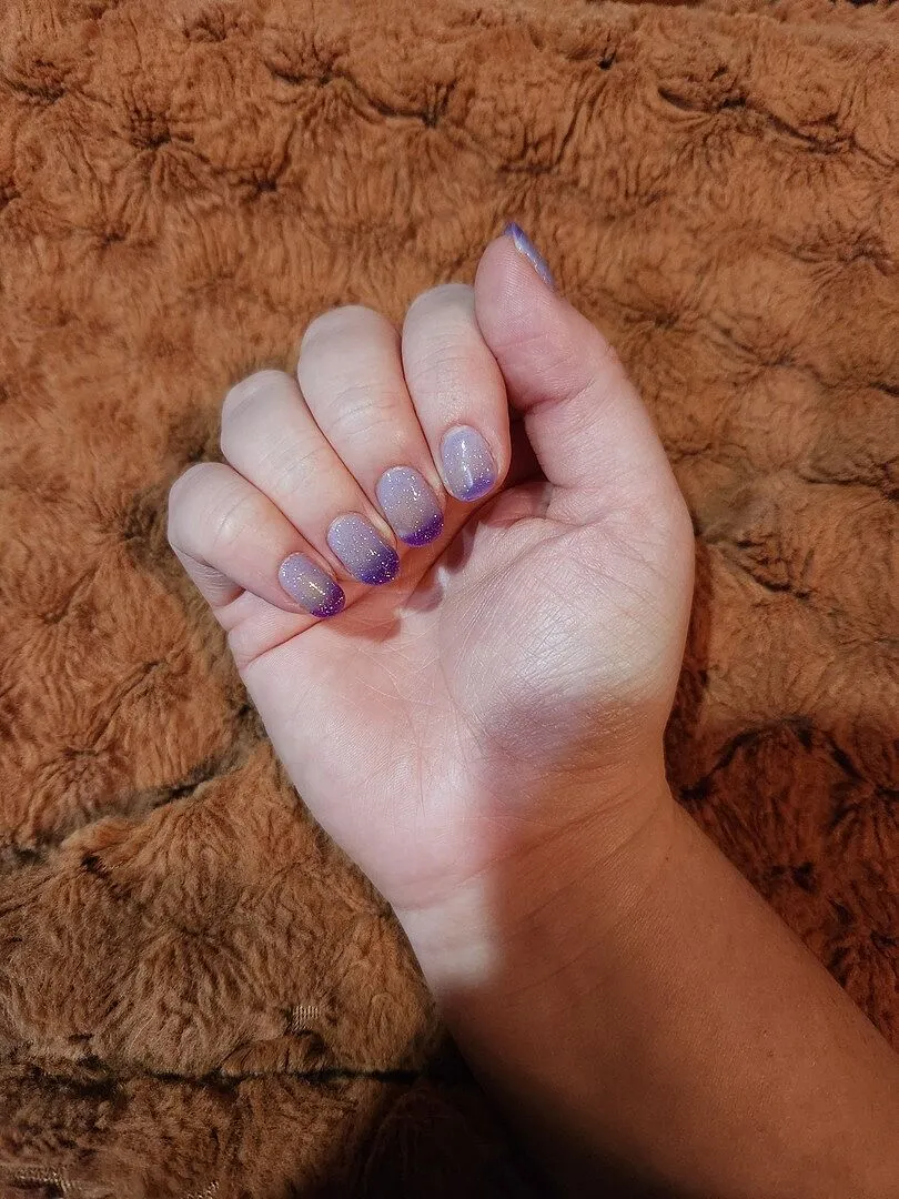Cirque Colors Enchanted nagellack thermal lila
