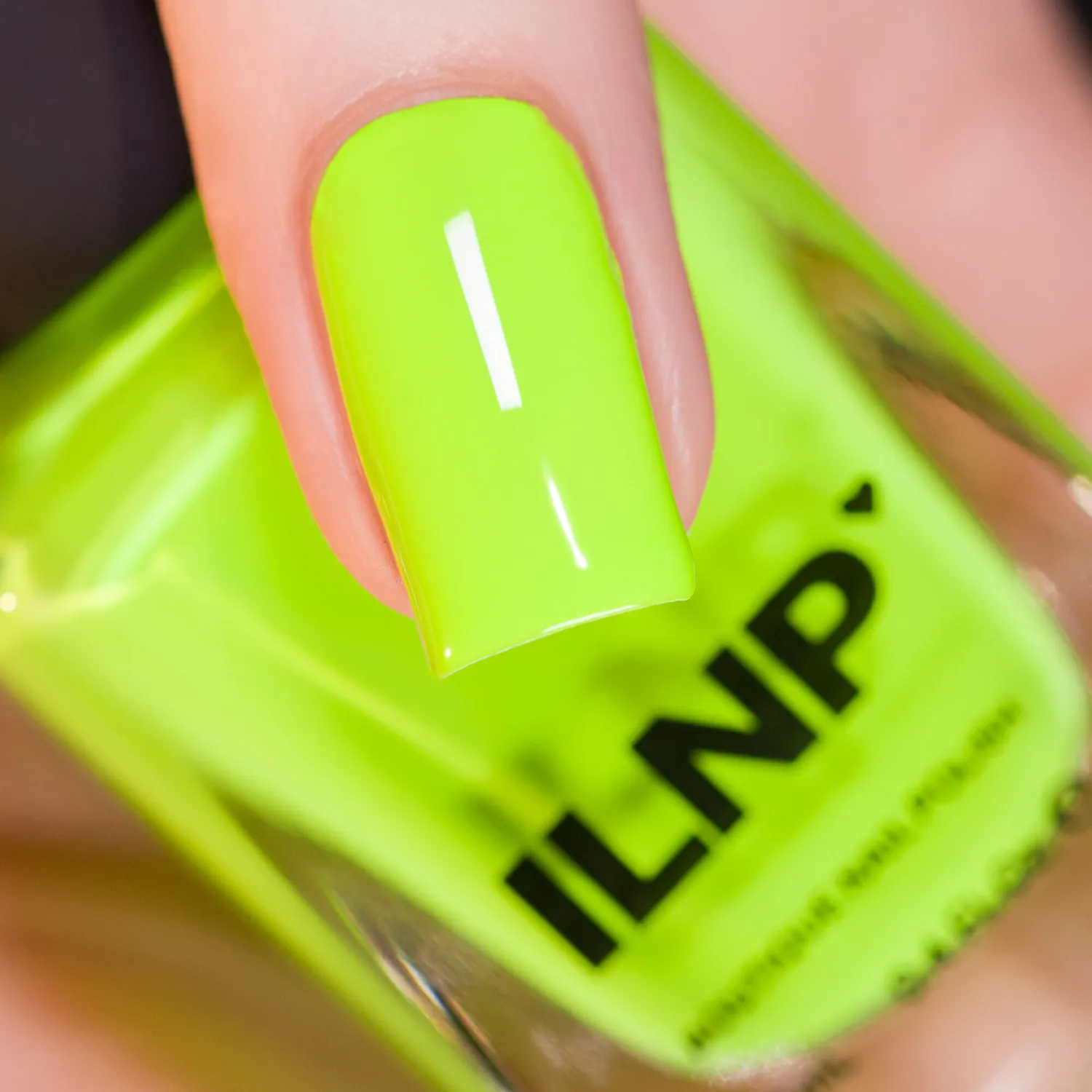 ILNP Playlist nagellack neongulgrön kräm