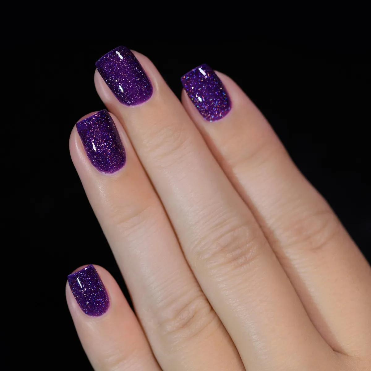 ILNP Vanity nagellack lila holografiskt