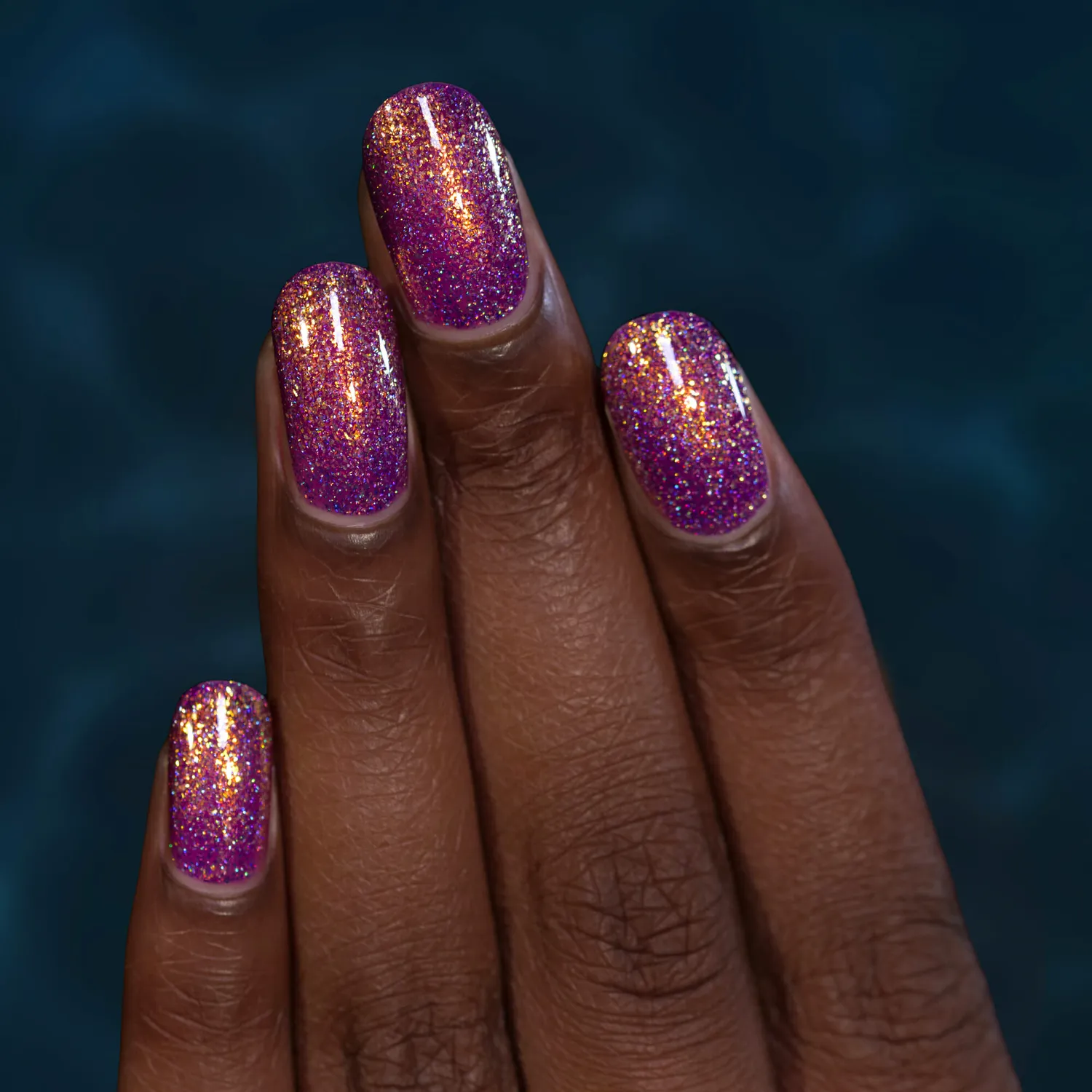 ILNP Hidden Treasure nagellack lila holografisk