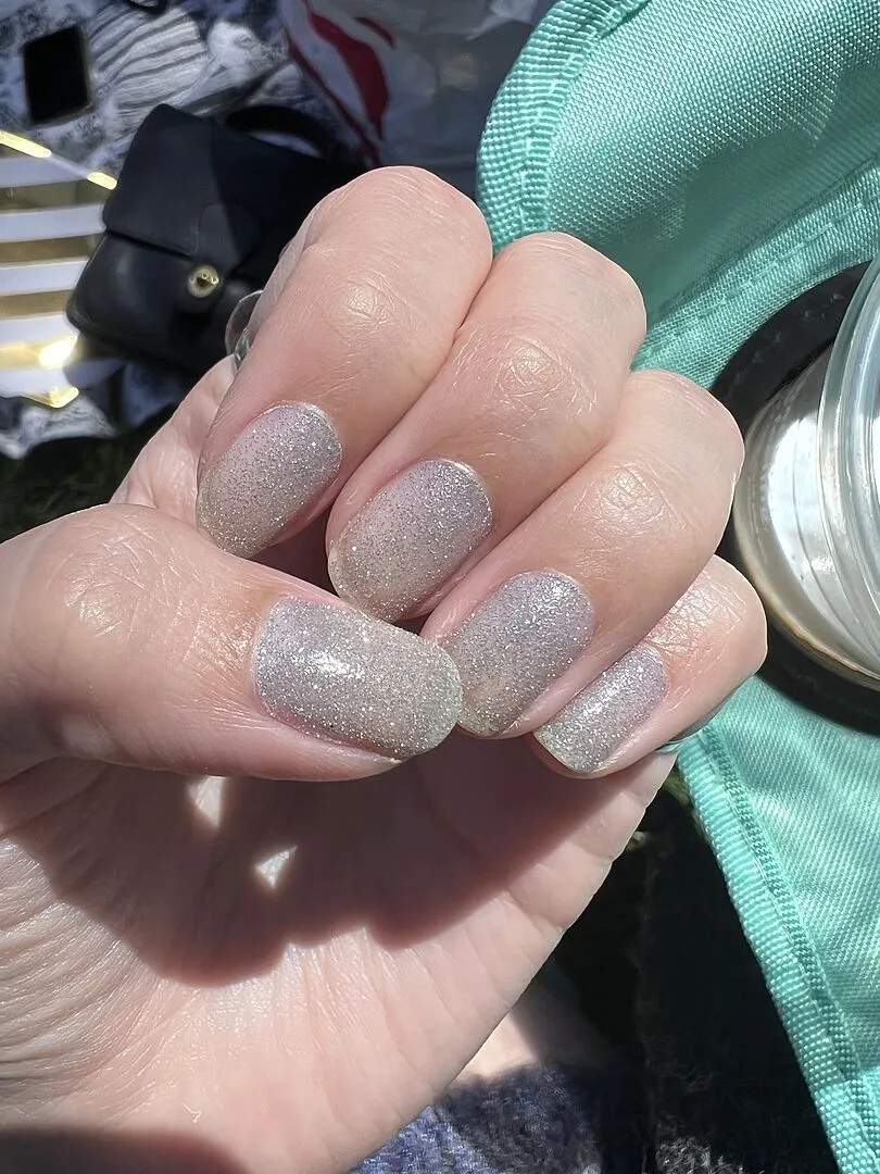 Cirque Colors Disco Ball nagellack silver glitter reflex