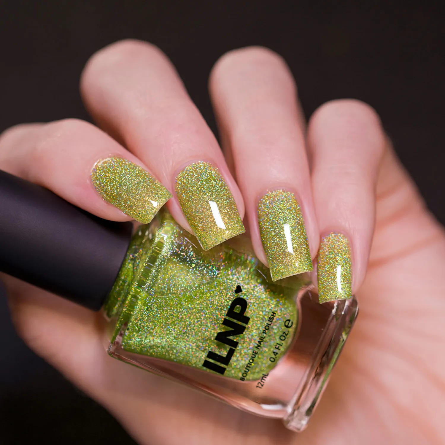 ILNP Splashed Staycation nagellack kiwigrön holografisk