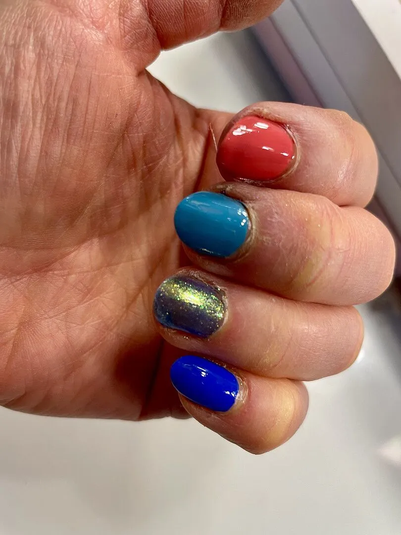 Cirque Colors Sunset Park nagellack korall crème