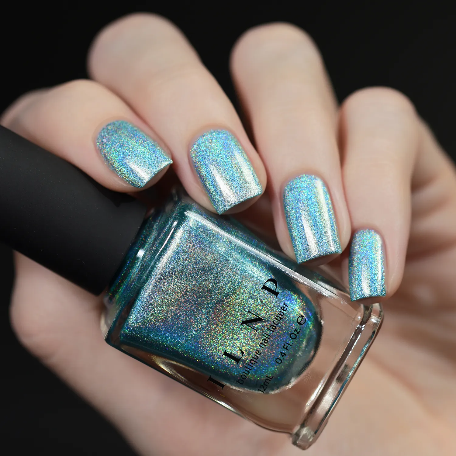 ILNP Aria nagellack holografiskt himmelsblått