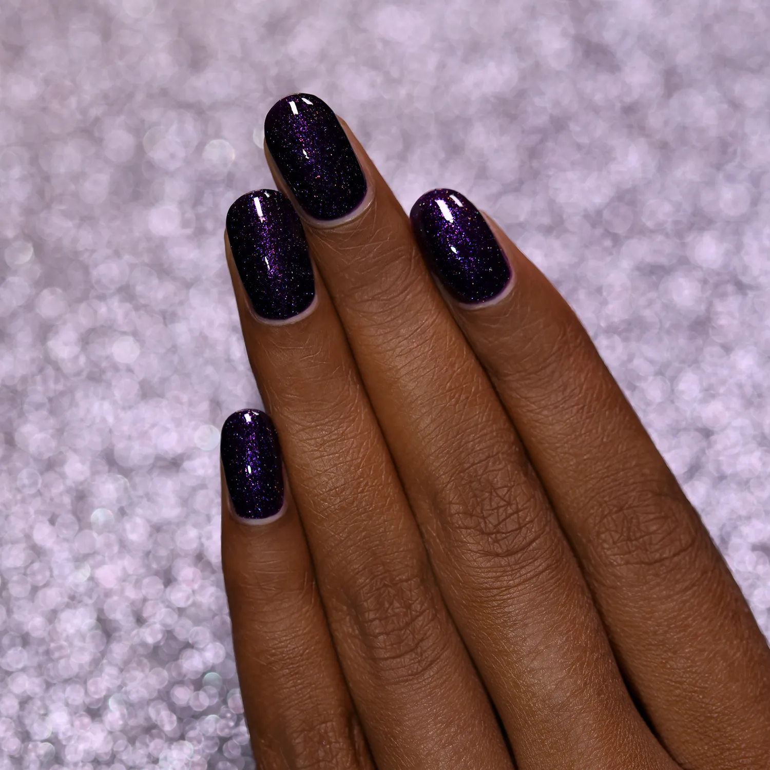 ILNP At Midnight Guest List nagellack holografisk lila