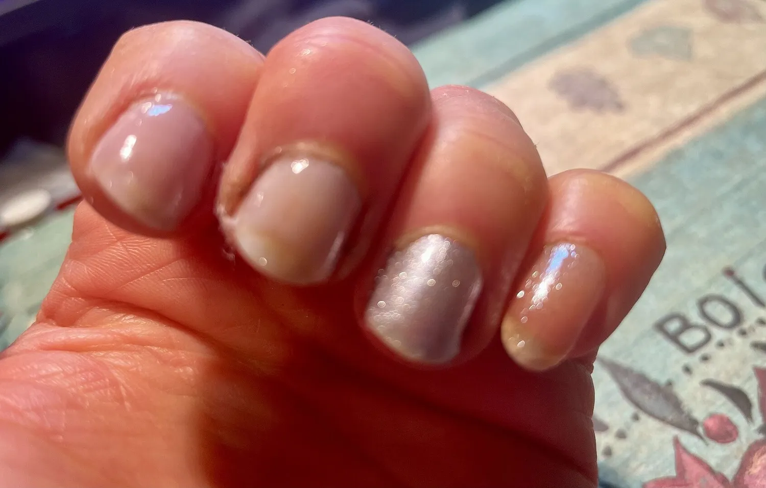 Cirque Colors Angel's Breath shimmer topper silvervitt