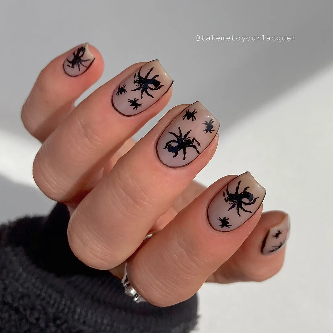 Cirque Colors Dove Jelly nagellack grå sheer