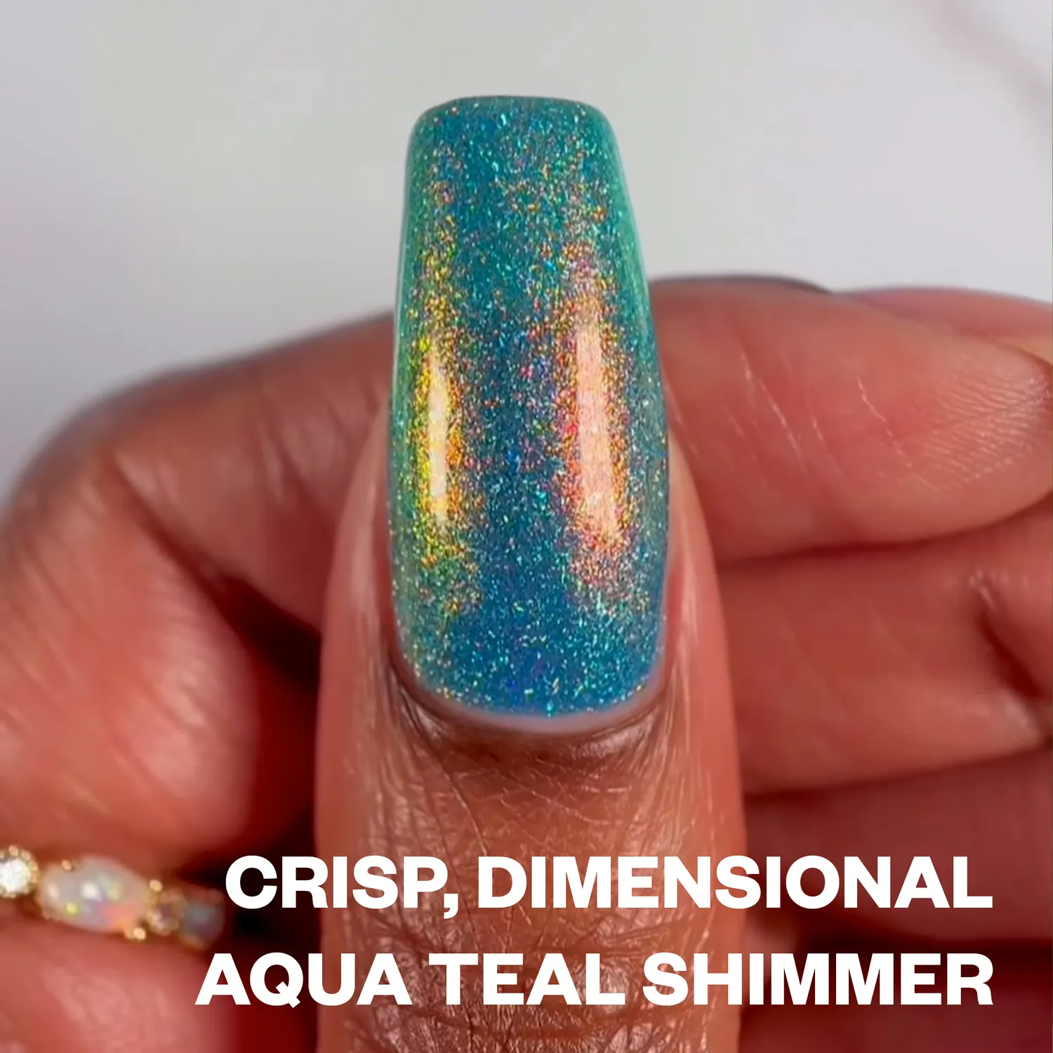 ILNP Wavelength nagellack aqua holografisk shimmer