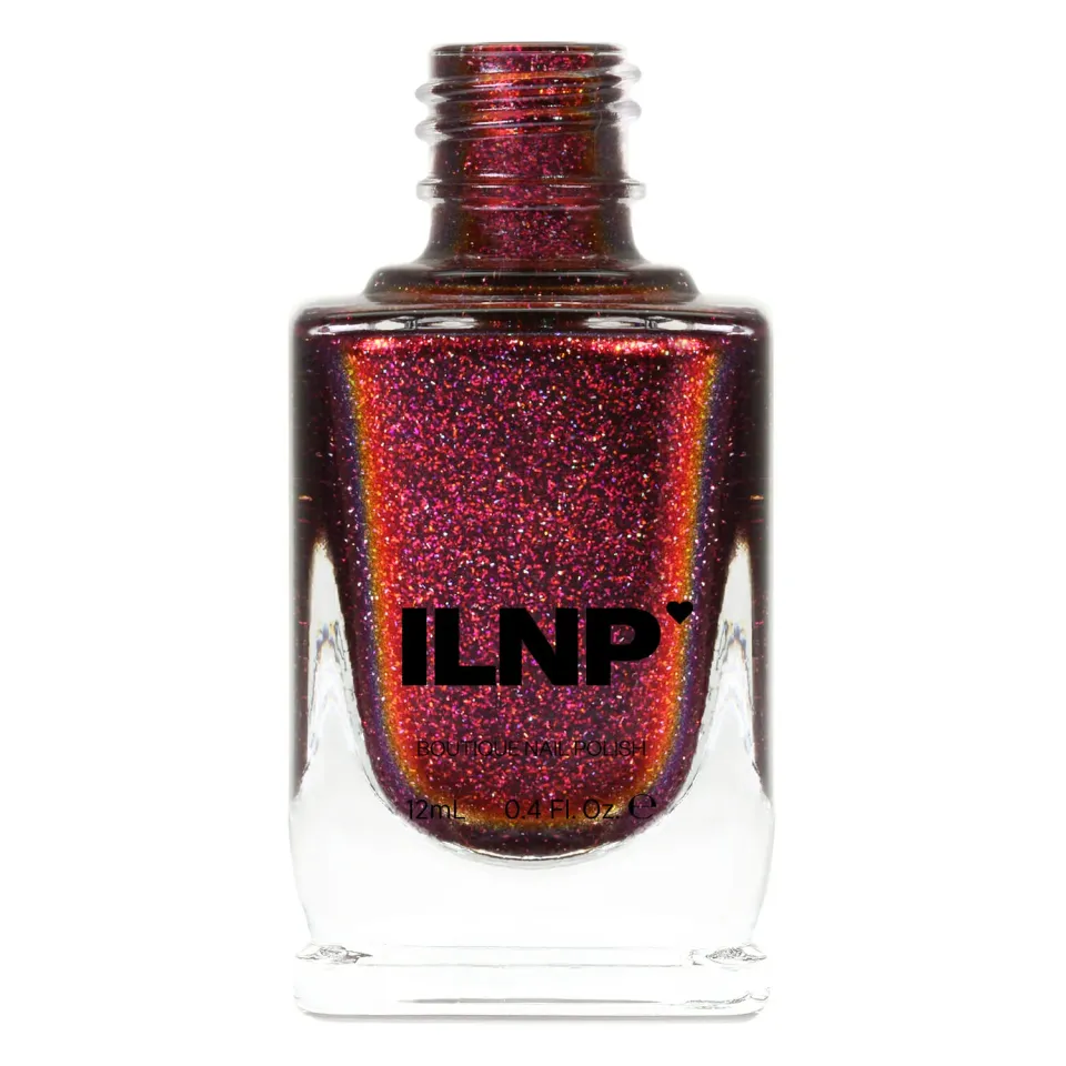 ILNP Carrie nagellack mörkröd holografisk