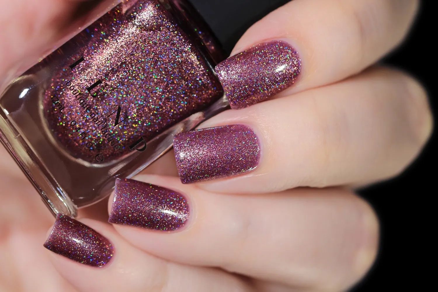 ILNP No Promises nagellack mörkrosa metallic