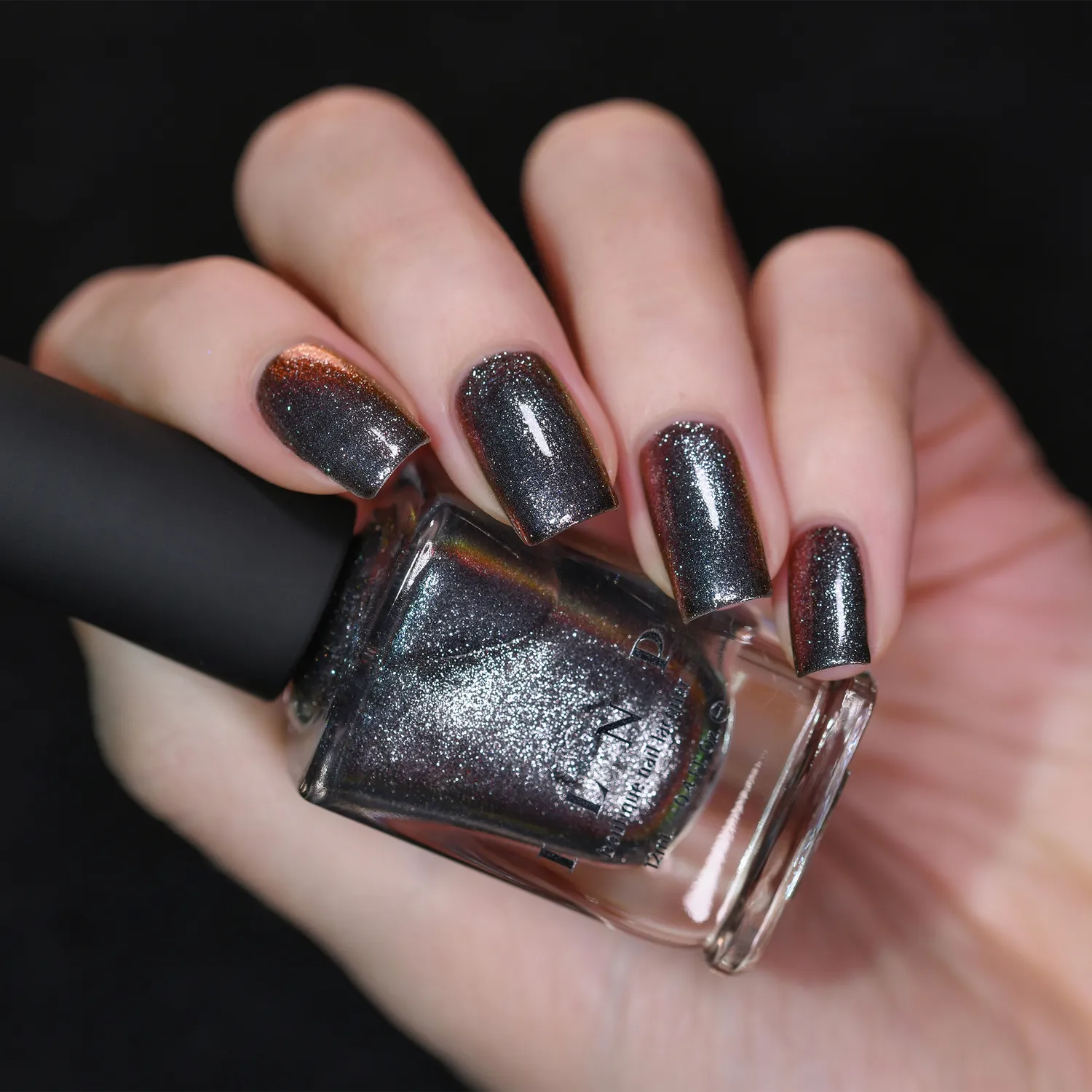 ILNP At Midnight Grand Entrance nagellack metallic