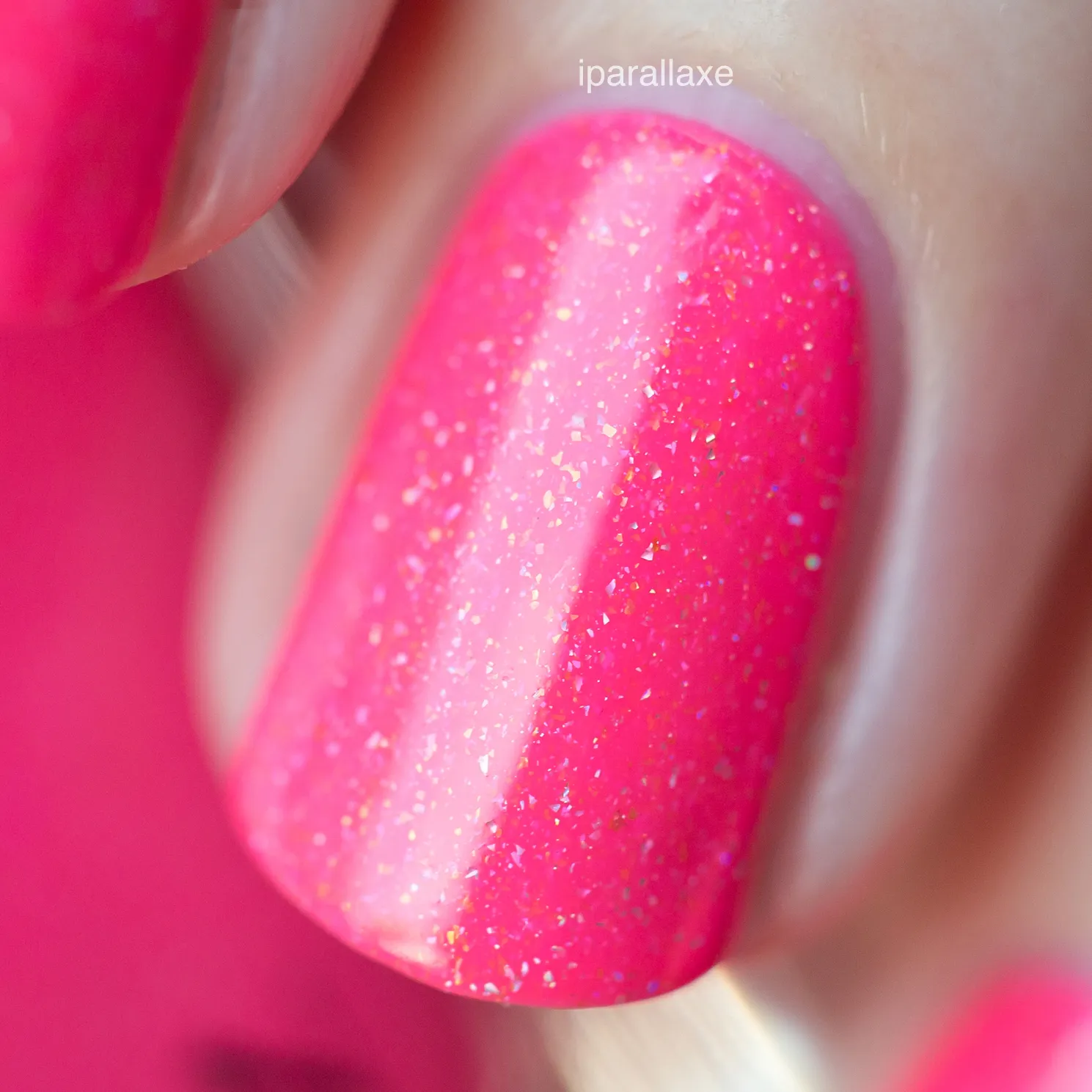 ILNP Summer Crush nagellack neonrosa holografiskt