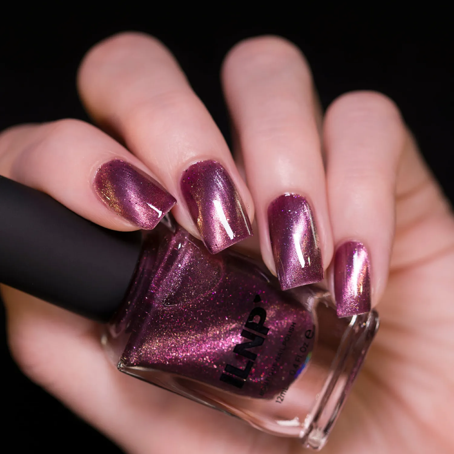ILNP Winter Sugar Plum nagellack magnetiskt mauve