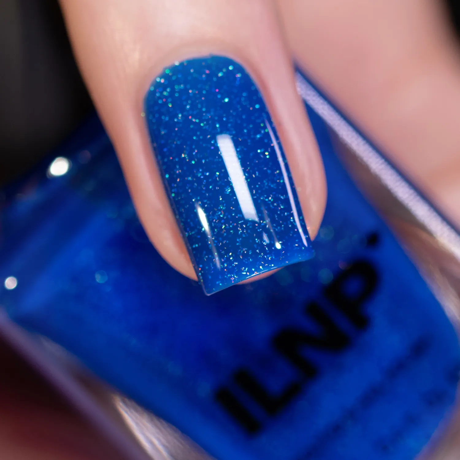 ILNP Wildflowers Songbird nagellack koboltblå holografisk