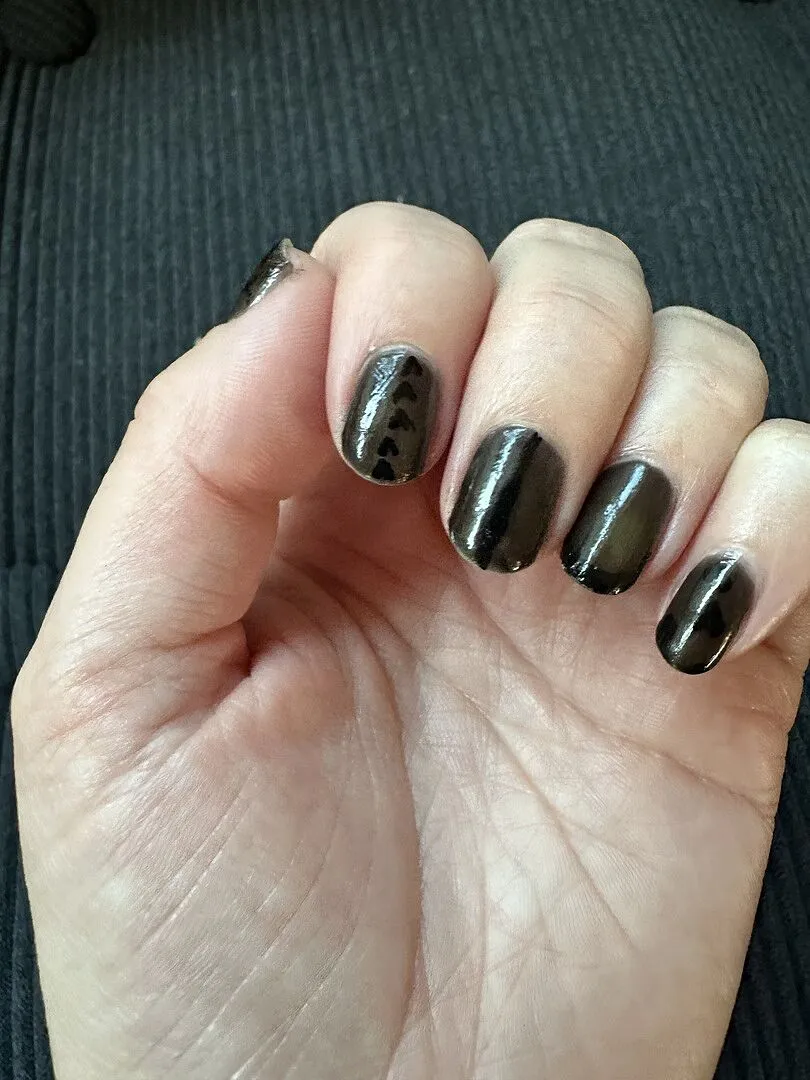 Cirque Colors NSFW Jelly nagellack svart transparent