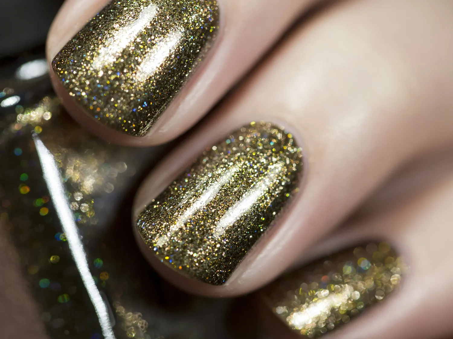 ILNP Ultra Metallics Caesar nagellack olivgrön metallic