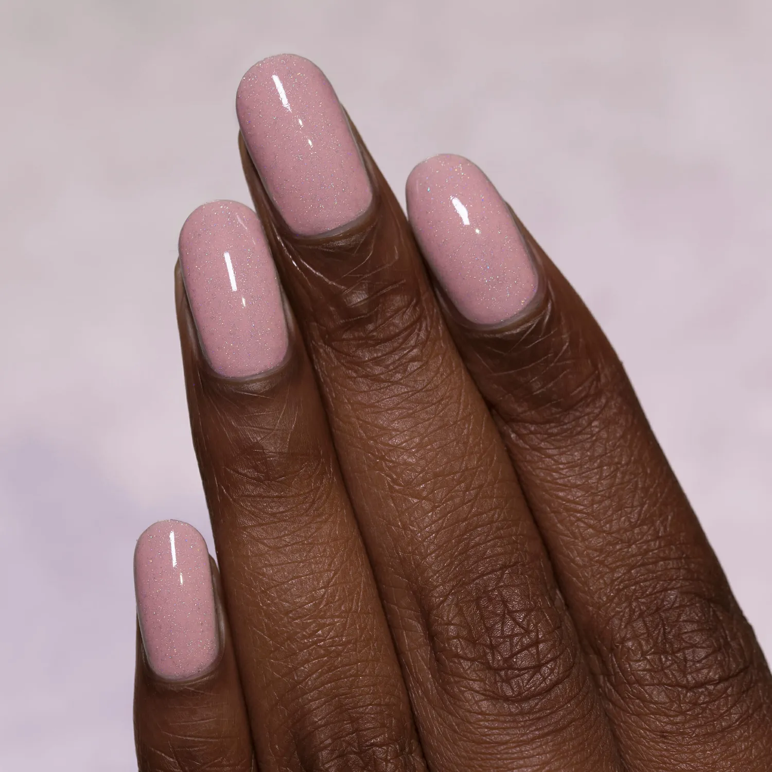 ILNP Nine to Five CEO nagellack nude rosa holo