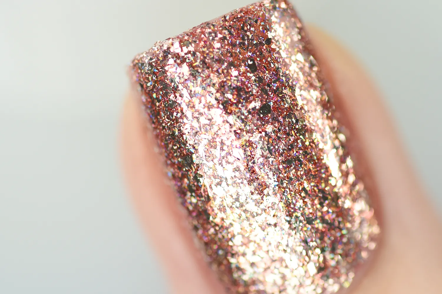 ILNP Juliette Ultra Metallics nagellack roséguld holografiskt