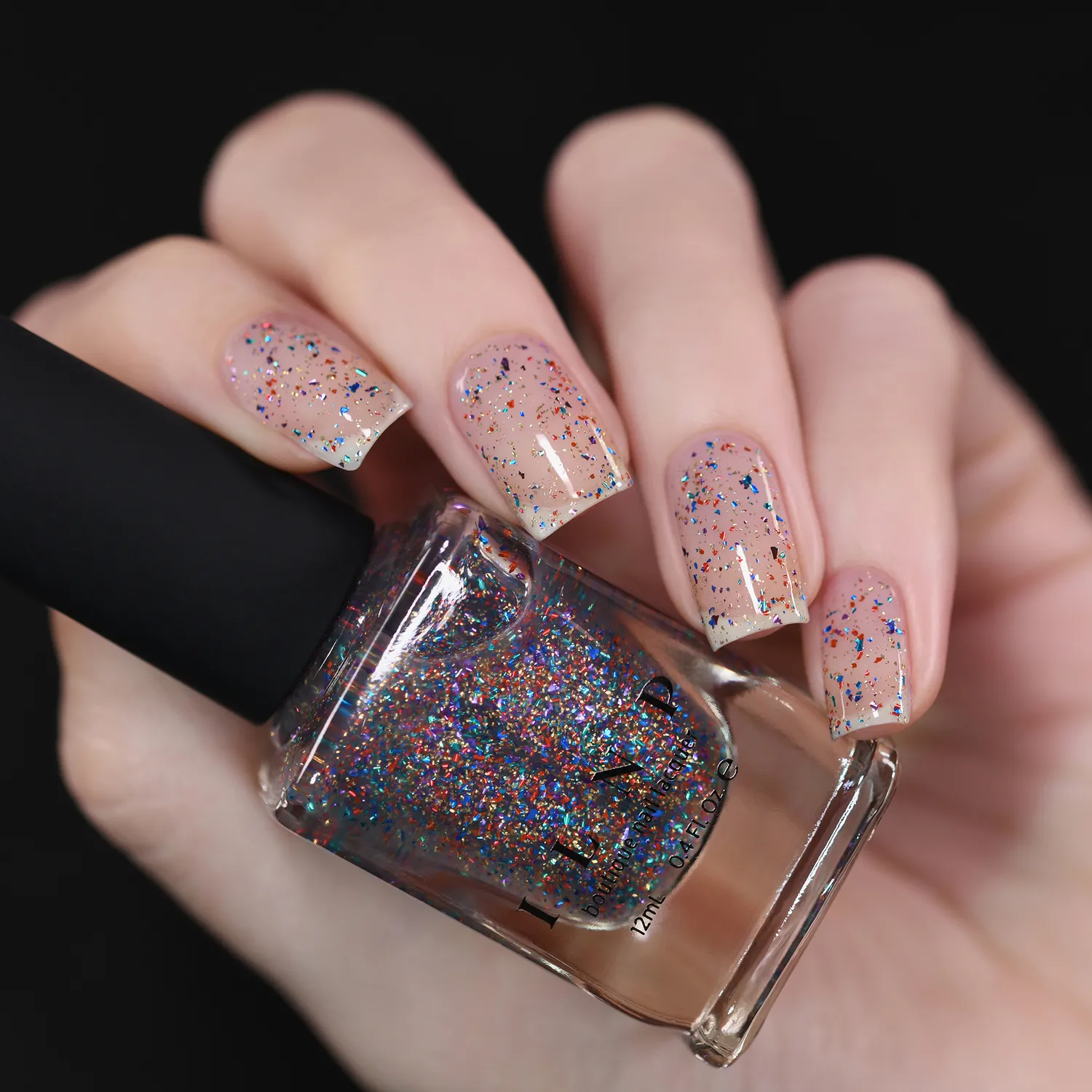 ILNP Confetti nagellack topper flerfärgad flakes