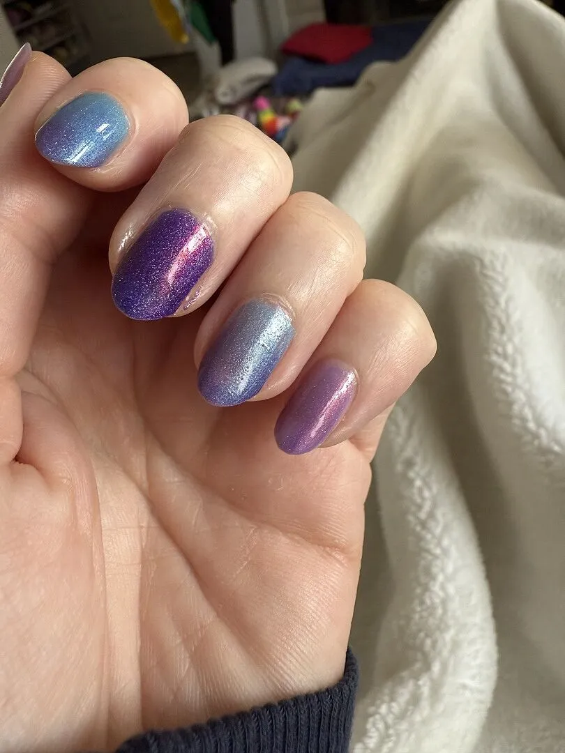 Cirque Colors Sol thermal nagellack lila-rosa