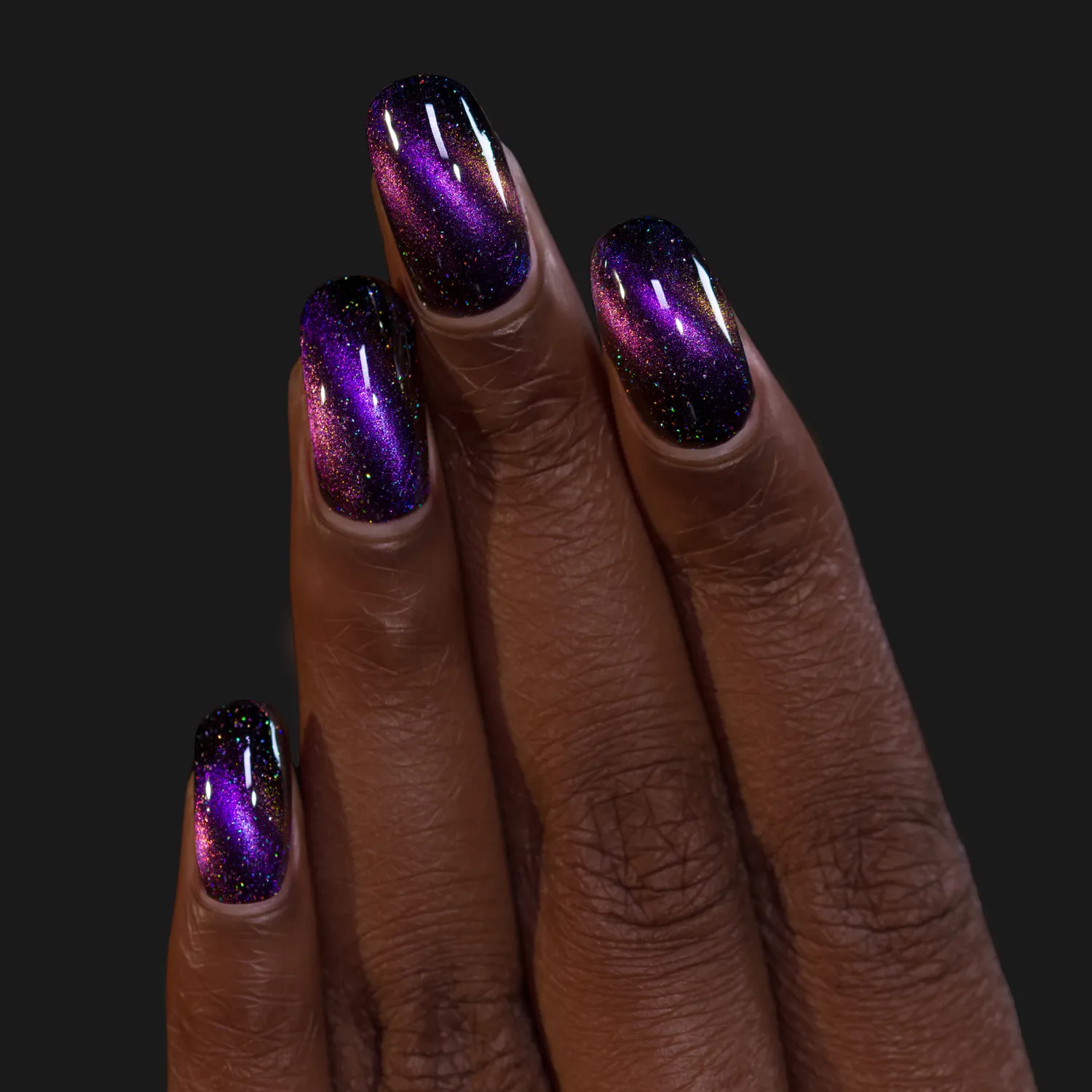 ILNP High Roller nagellack magnetiskt lila