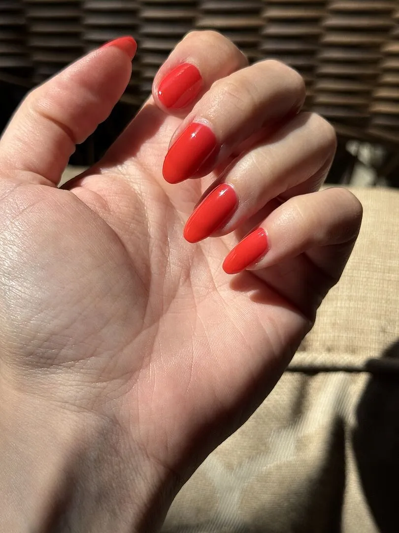 Cirque Colors Poppy Jelly nagellack röd jelly glans