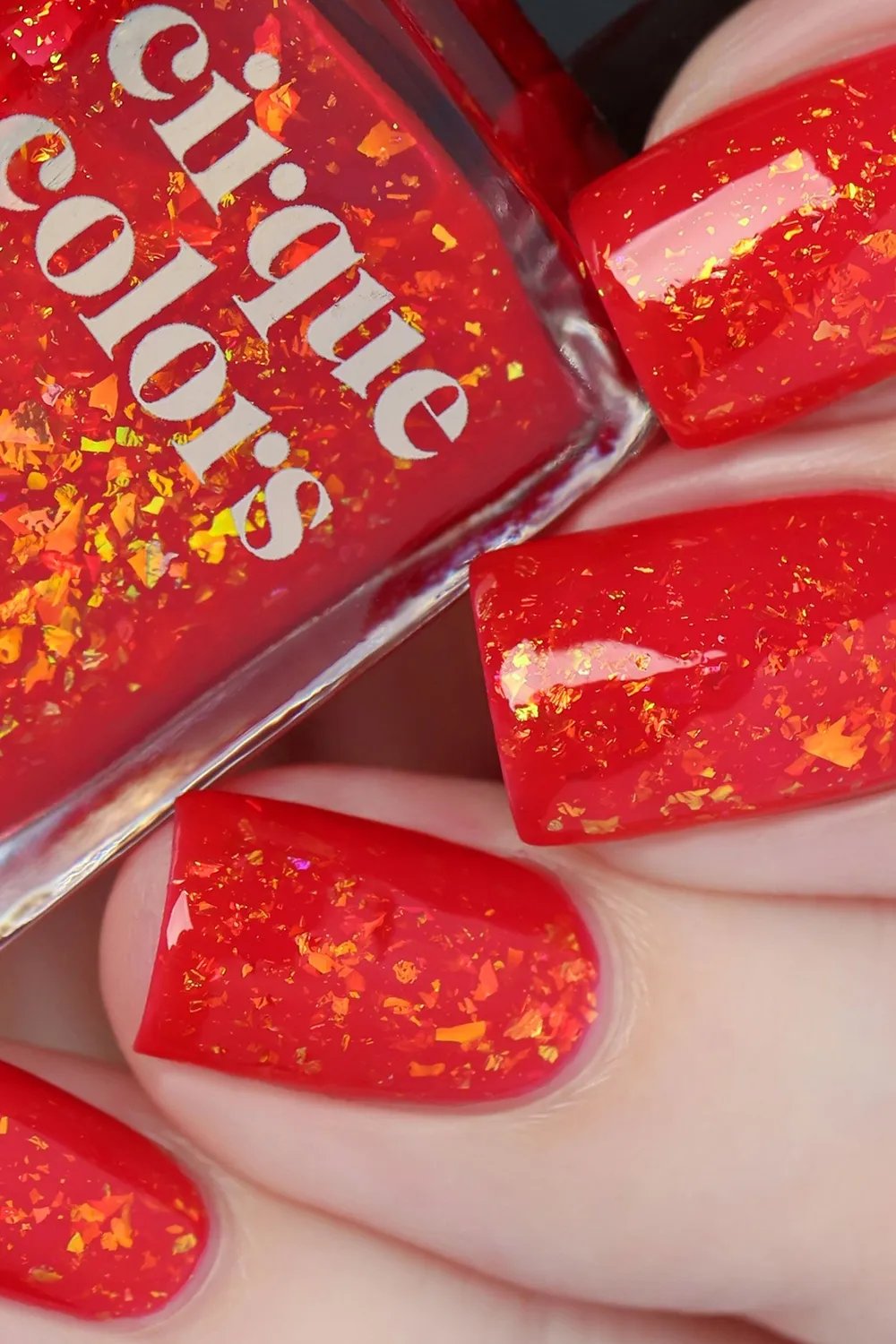 Cirque Colors Tutti Frutti nagellack röd jelly