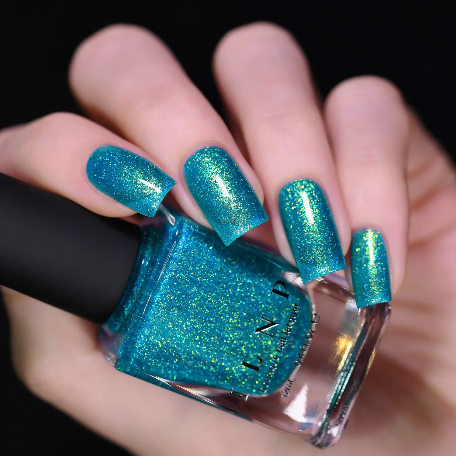 ILNP Blue Lagoon nagellack turkost holografiskt jelly