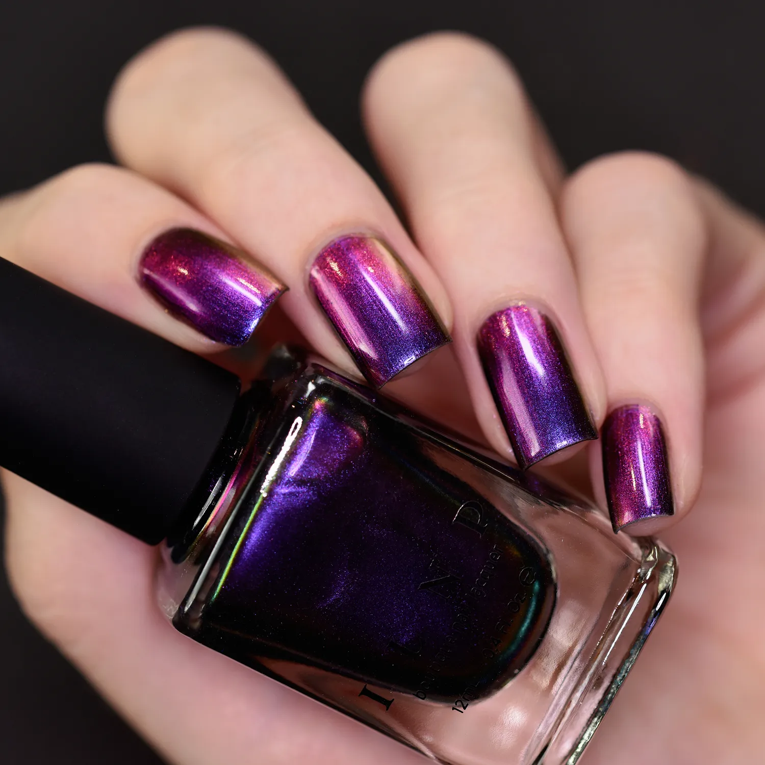 ILNP Tilted Ultra Chrome nagellack lila-orange skiftande
