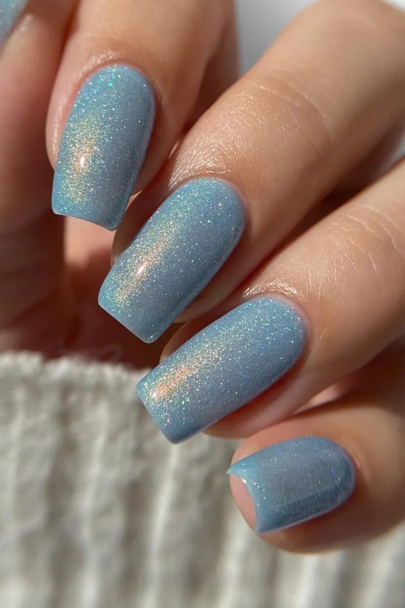 Cirque Colors Stunt Queen nagellack turkos holo