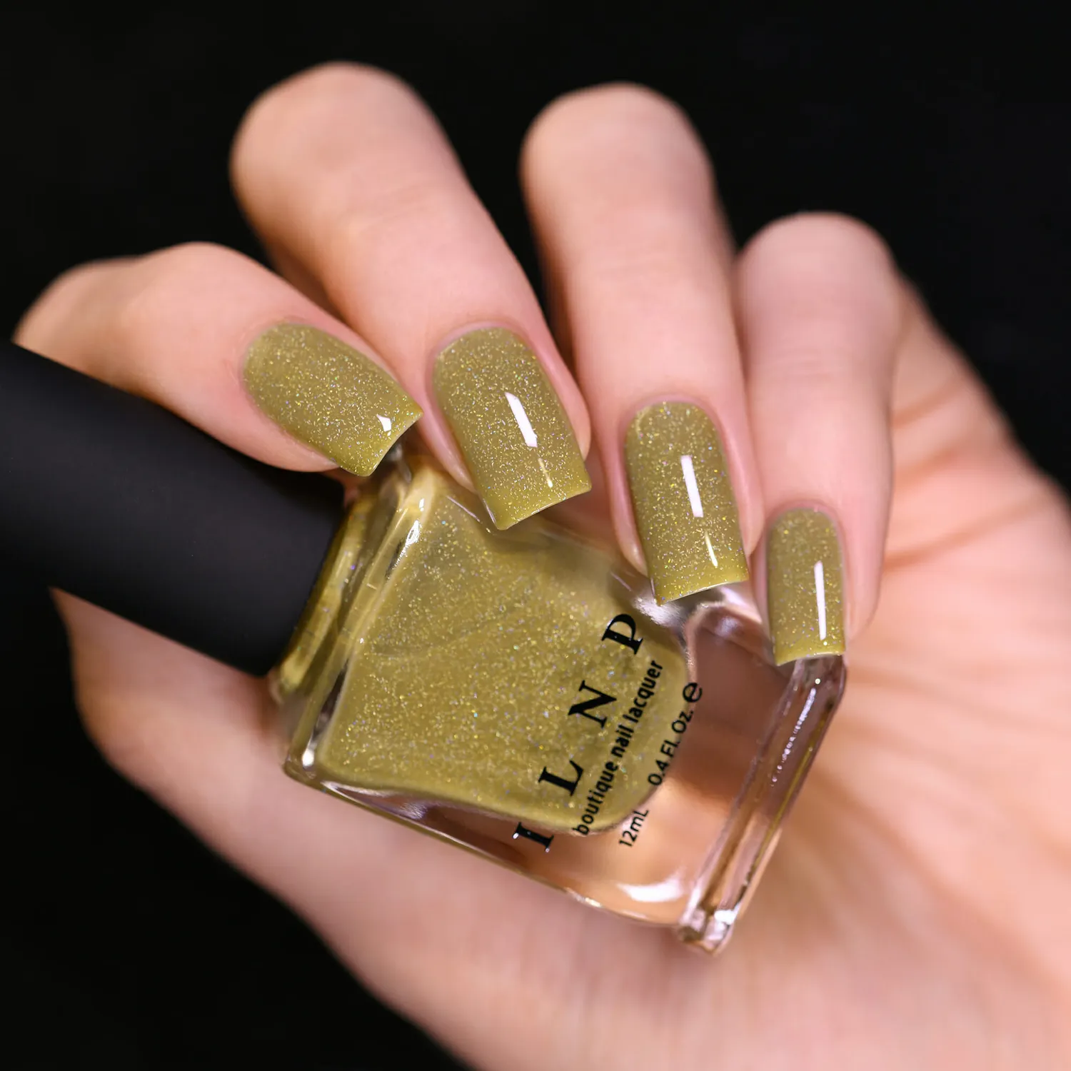ILNP Courtyard Morning Dew nagellack khaki holographic