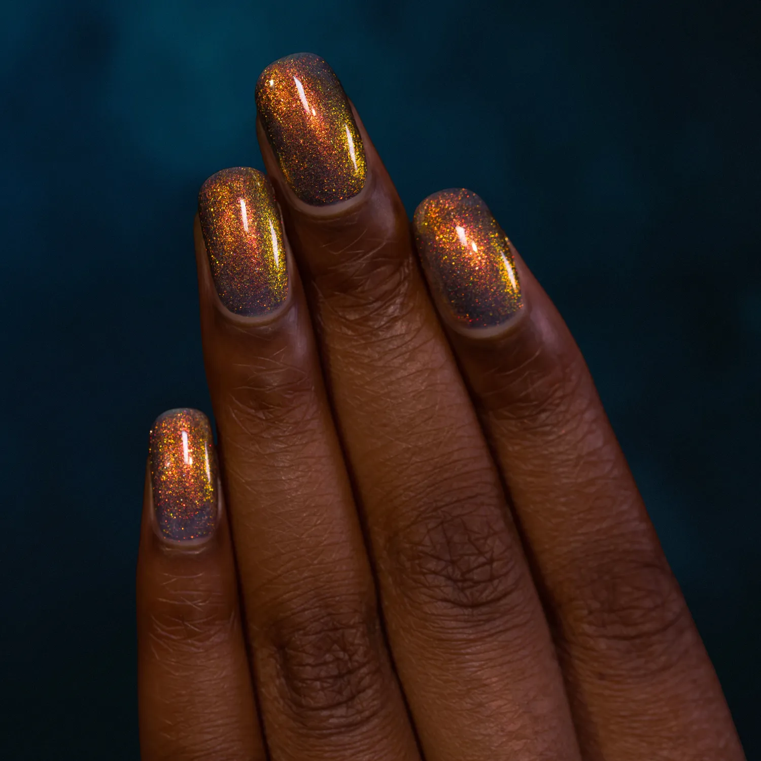 ILNP Pyro nagellack mörkblå orange skimmer