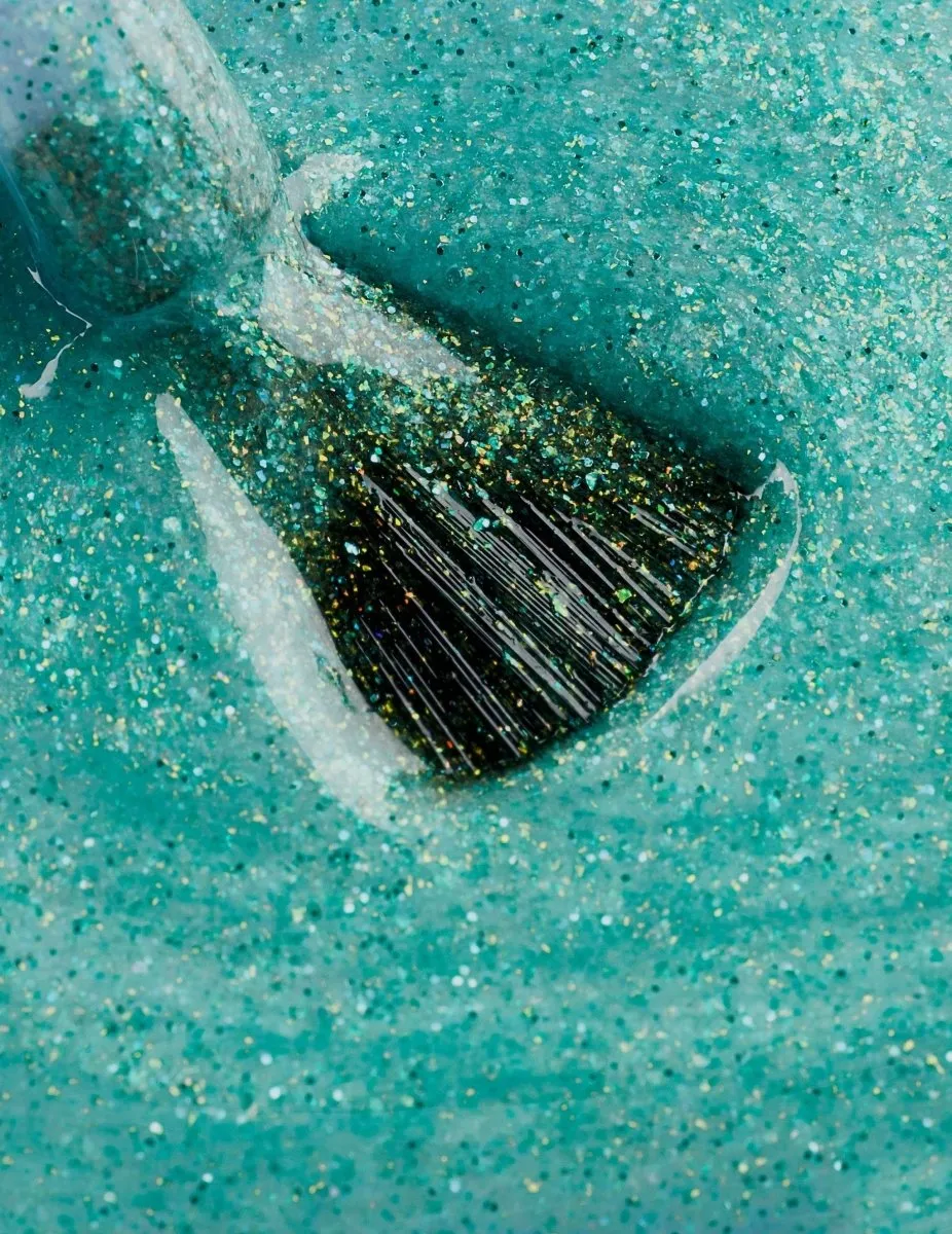 Le Mini Macaron Sparkling Sea Salt gellack blågrön glitter