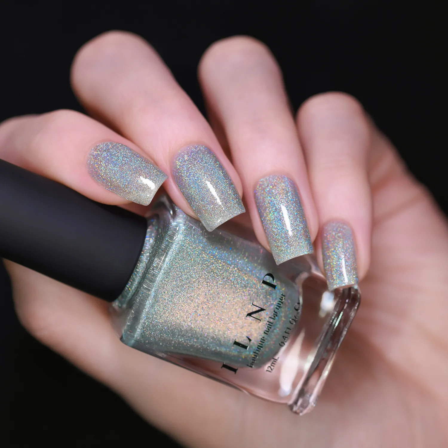 ILNP Ever After Sage nagellack holografisk grön