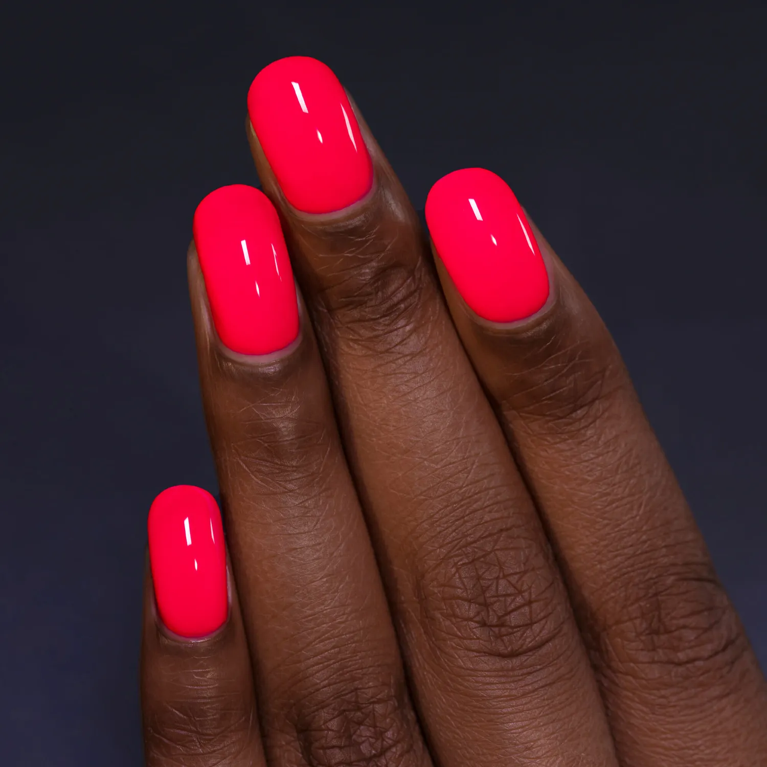ILNP Arcade Vaporwave nagellack korall fuchsia kräm