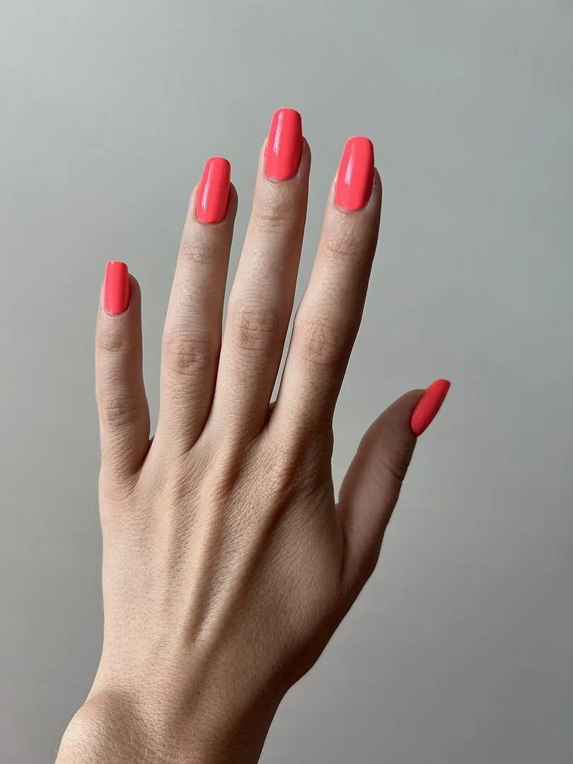 Cirque Colors Vice Boozy Brunch nagellack korallneon
