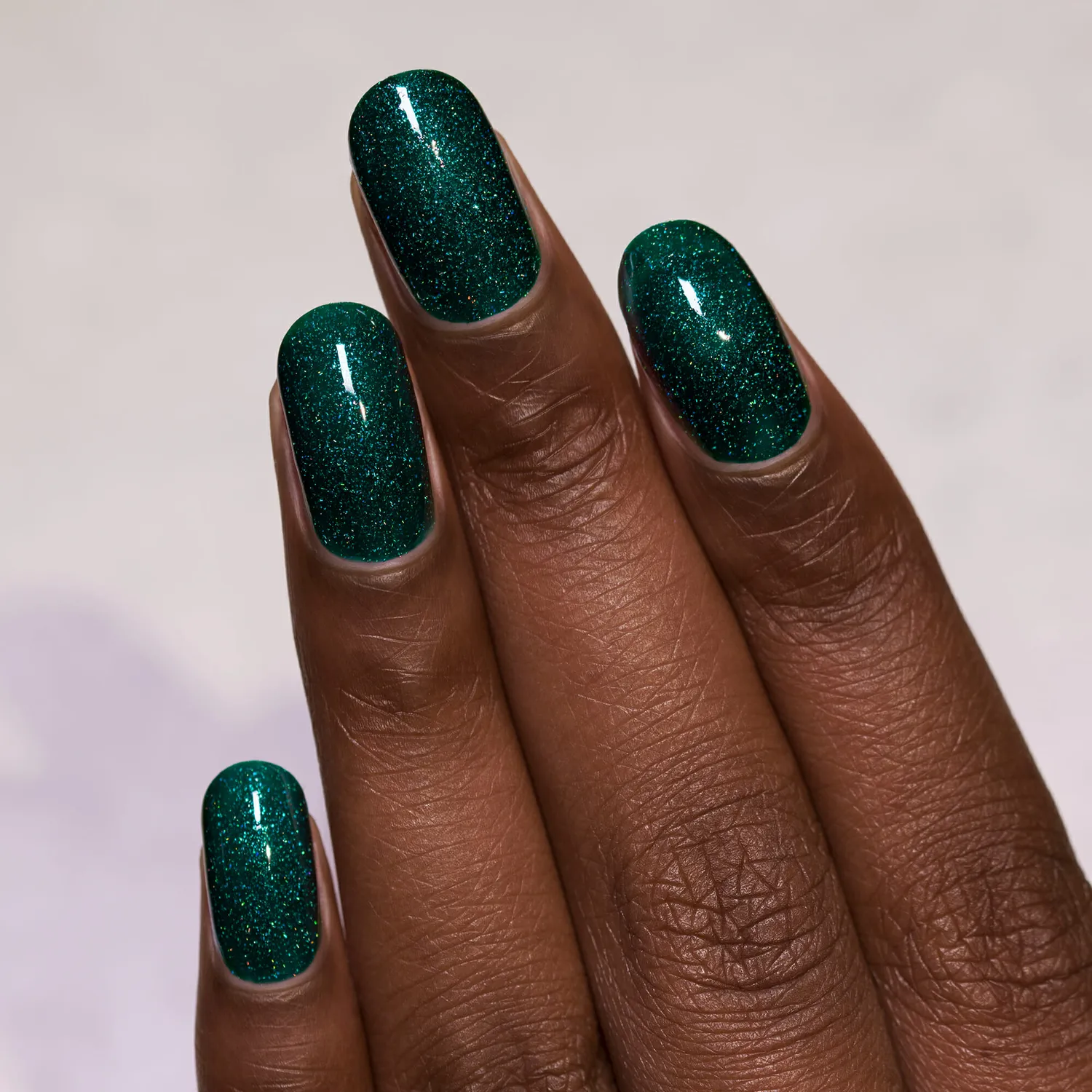 ILNP Fir Coat nagellack smaragdgrön holo