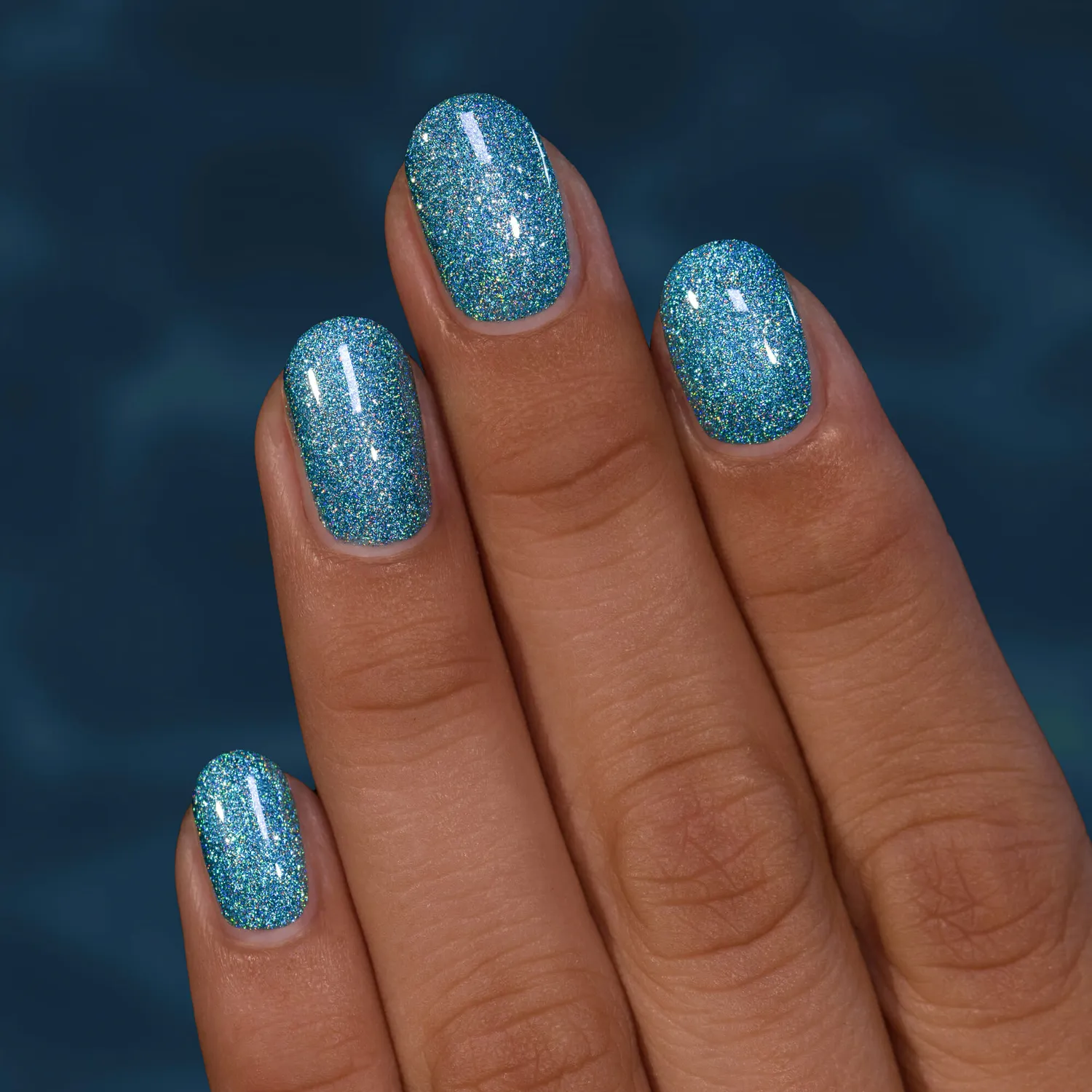 ILNP Blowing Bubbles nagellack himmelsblå holo