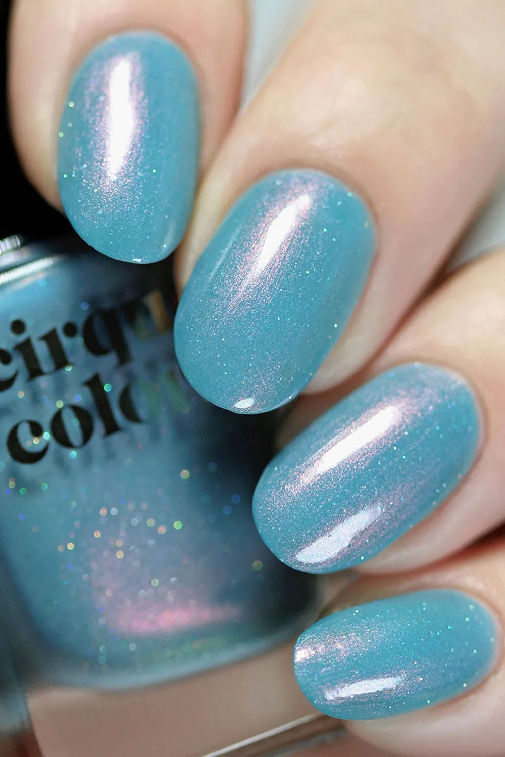 Cirque Colors Palm Springs nagellack cyanblått shimmer