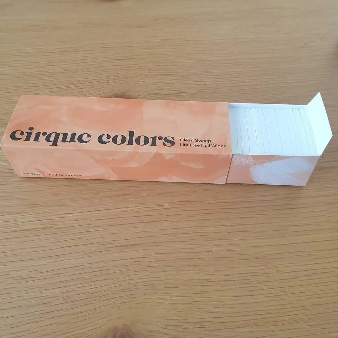 Cirque Colors Clean Sweep luddfria nagelwipes 325-pack
