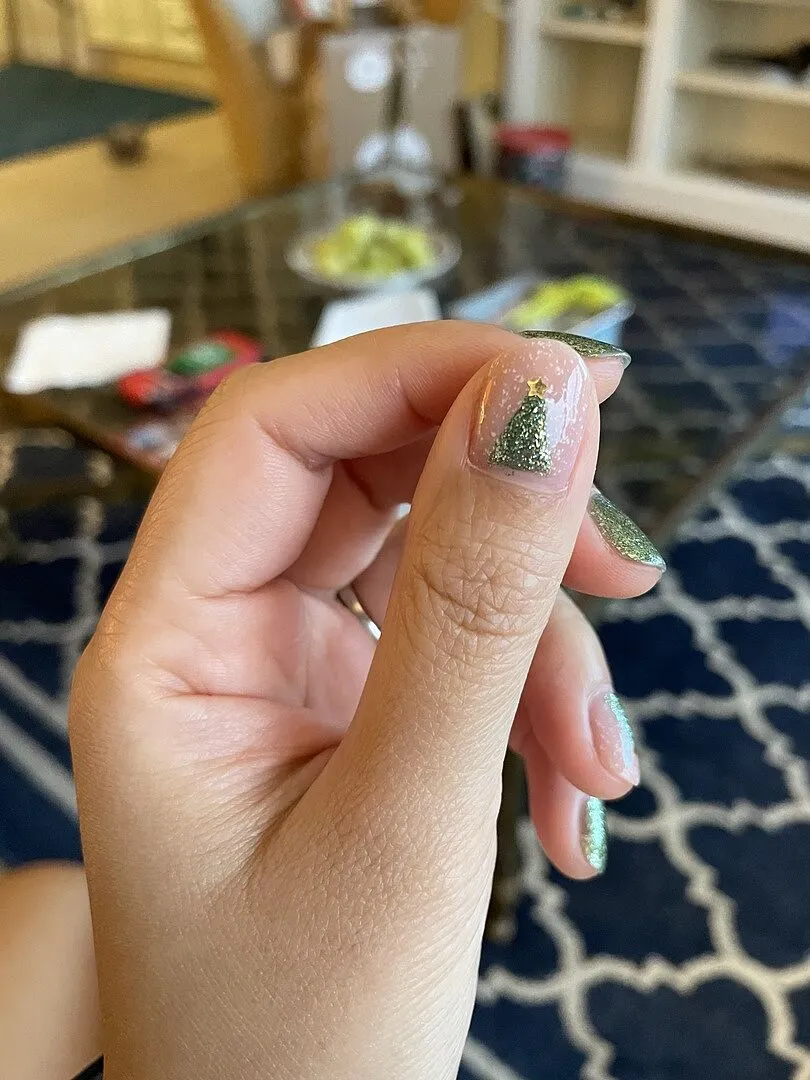 Cirque Colors Snow Angel nagellack vit glittertopper