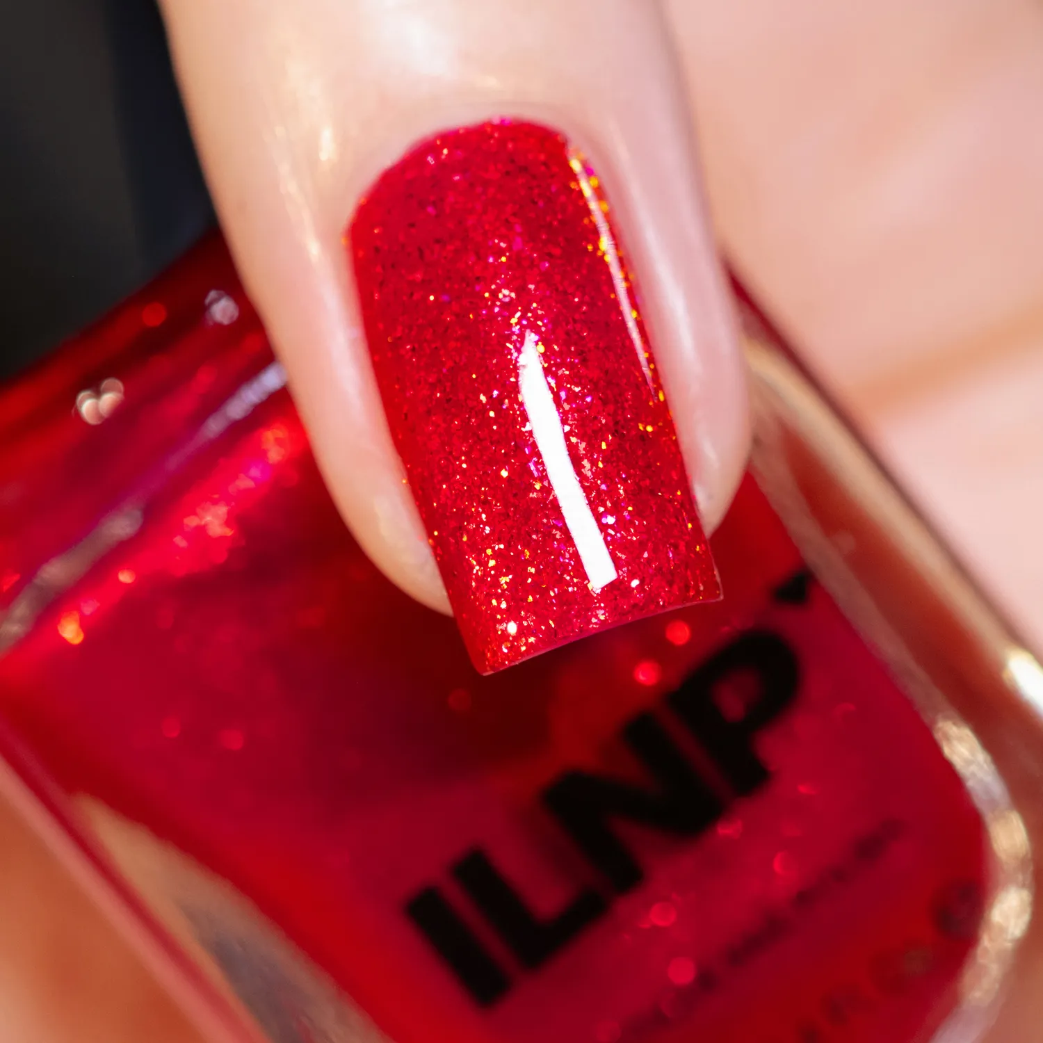 ILNP Santa's Workshop Secret Santa nagellack rött