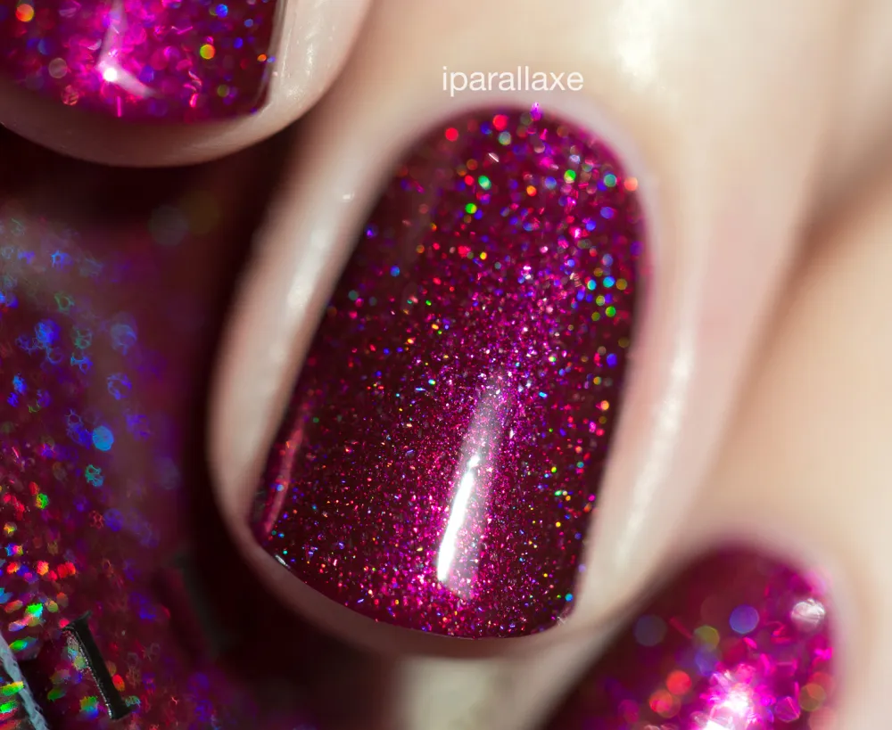 ILNP Showtime nagellack holografisk hallonröd