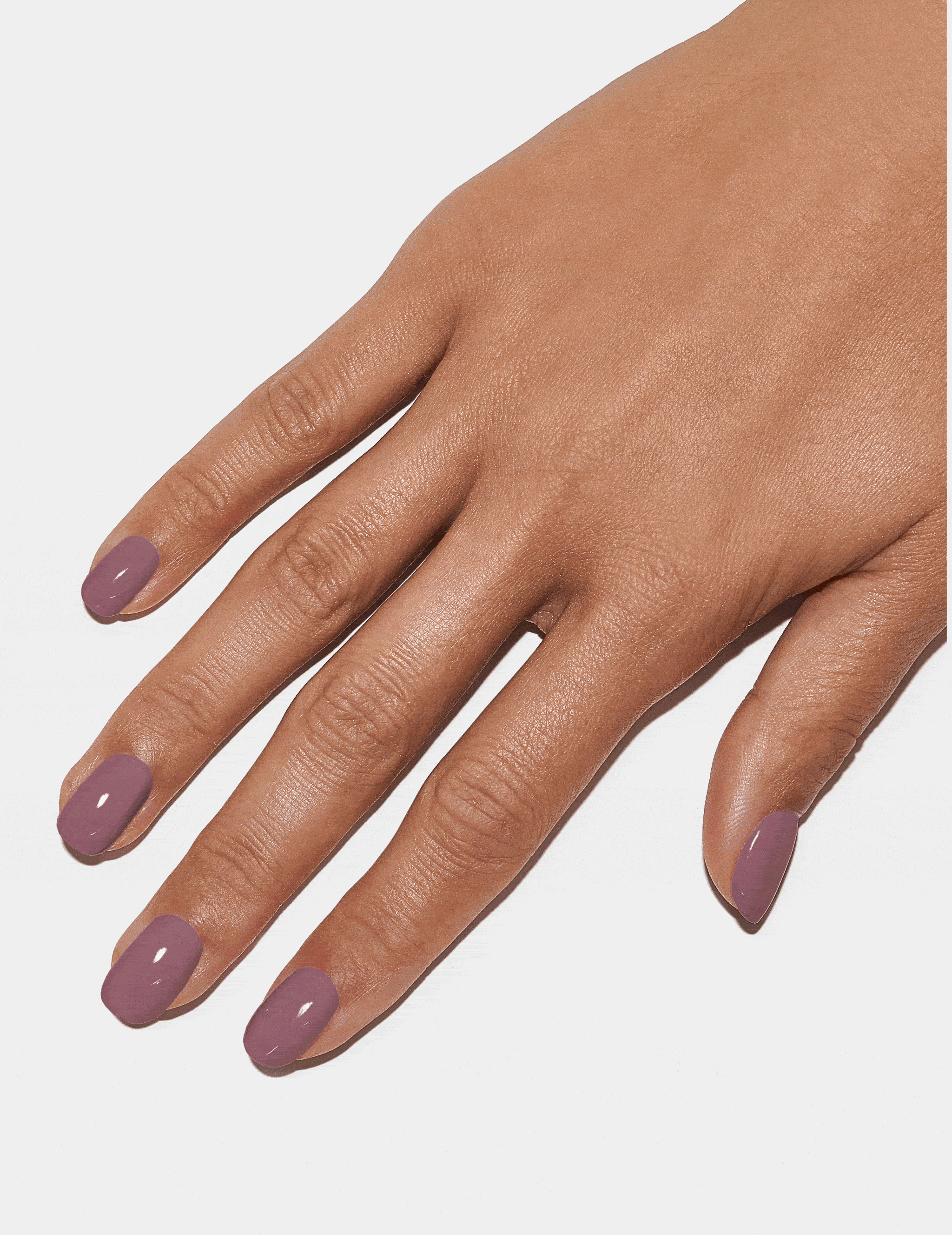 Le Mini Macaron Rum Raisin gellack duvig mauve