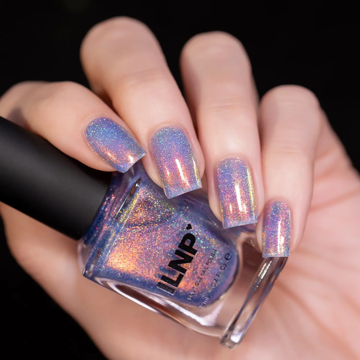 ILNP Bluebell nagellack ljusblå jelly holo