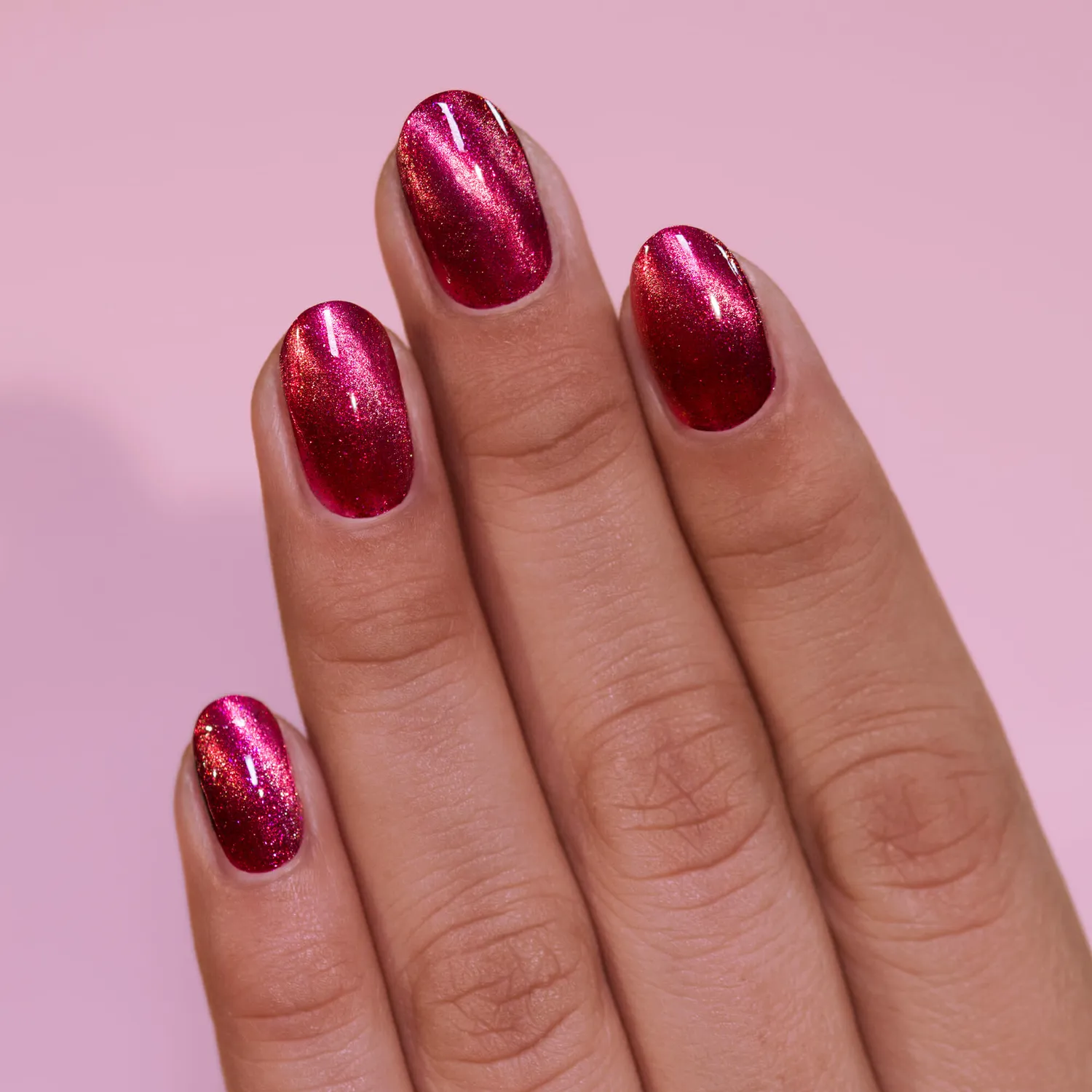 ILNP Be Mine nagellack magnetisk hallonröd