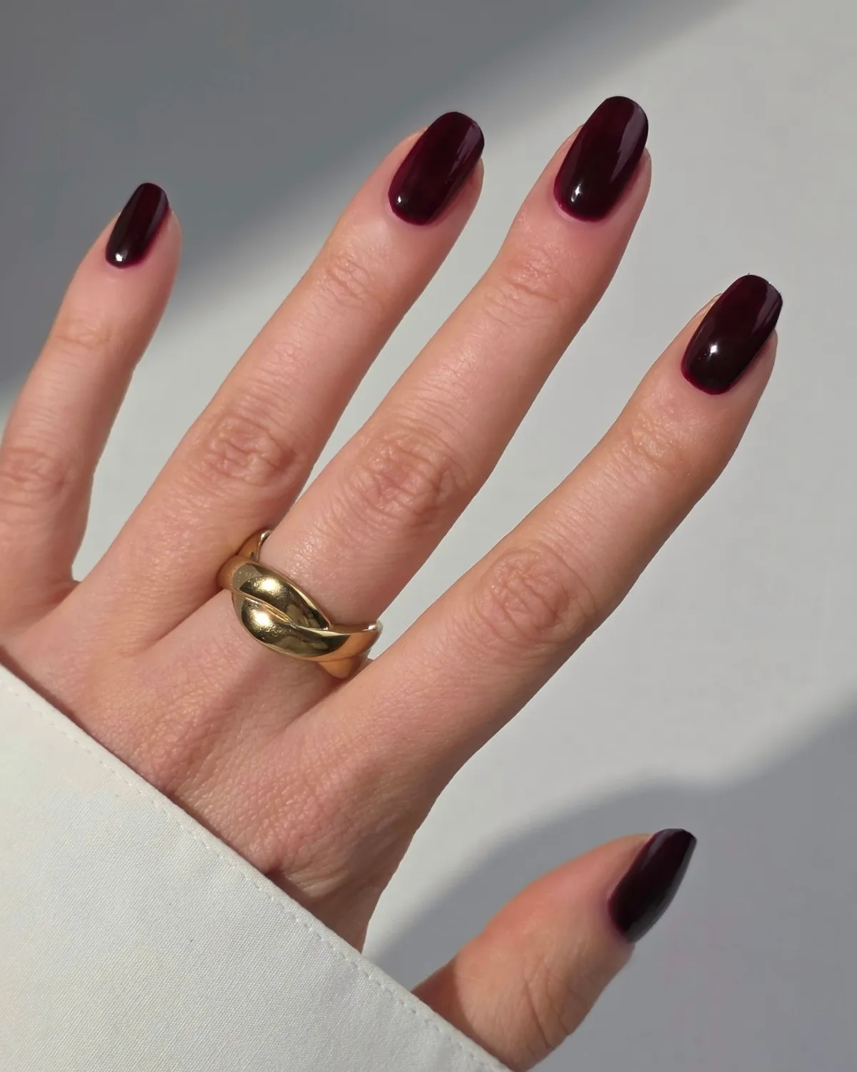 Leighton Denny Vamp nagellack mörk bordeaux 12 ml