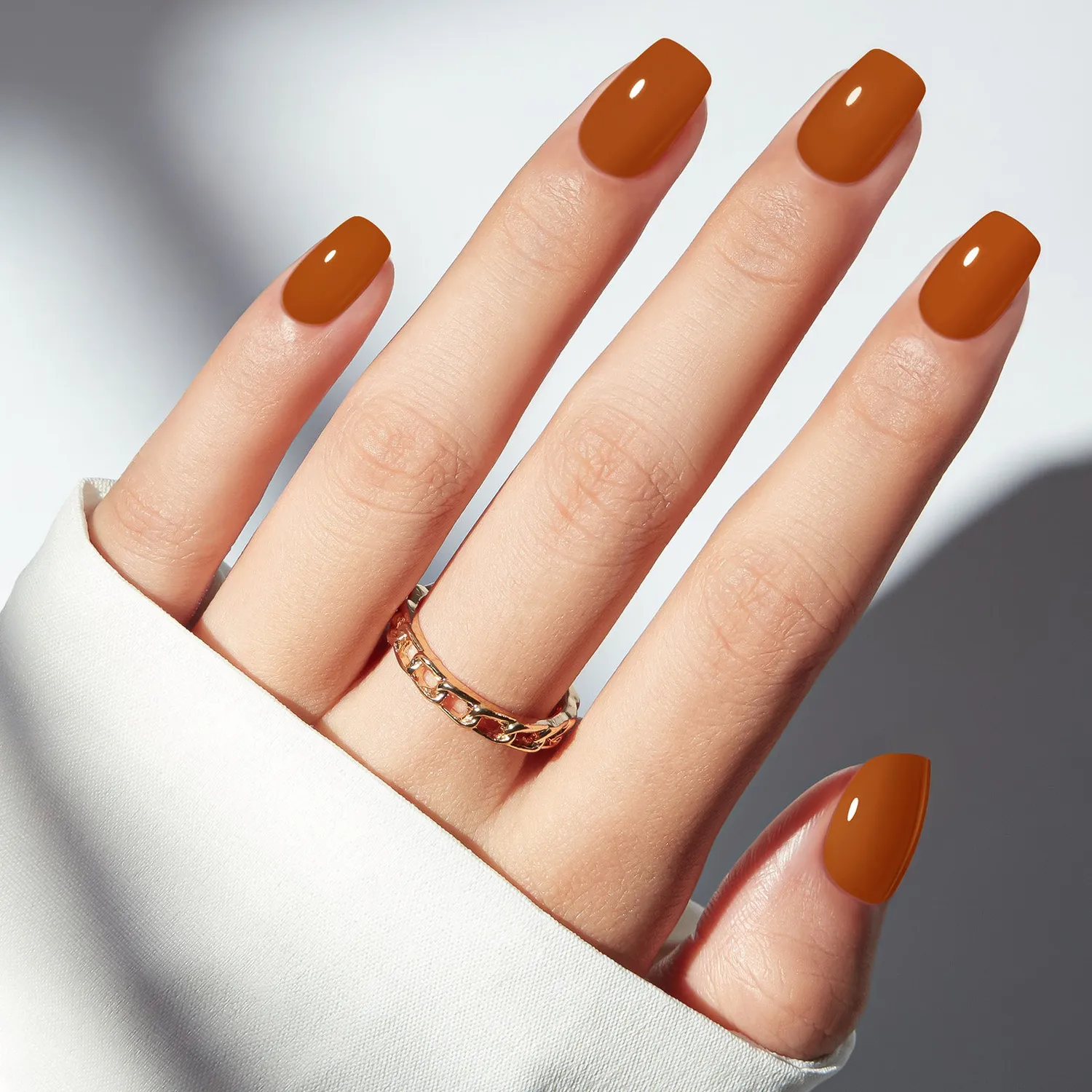Modelones Burnt Caramel lösnaglar press on varmbrun