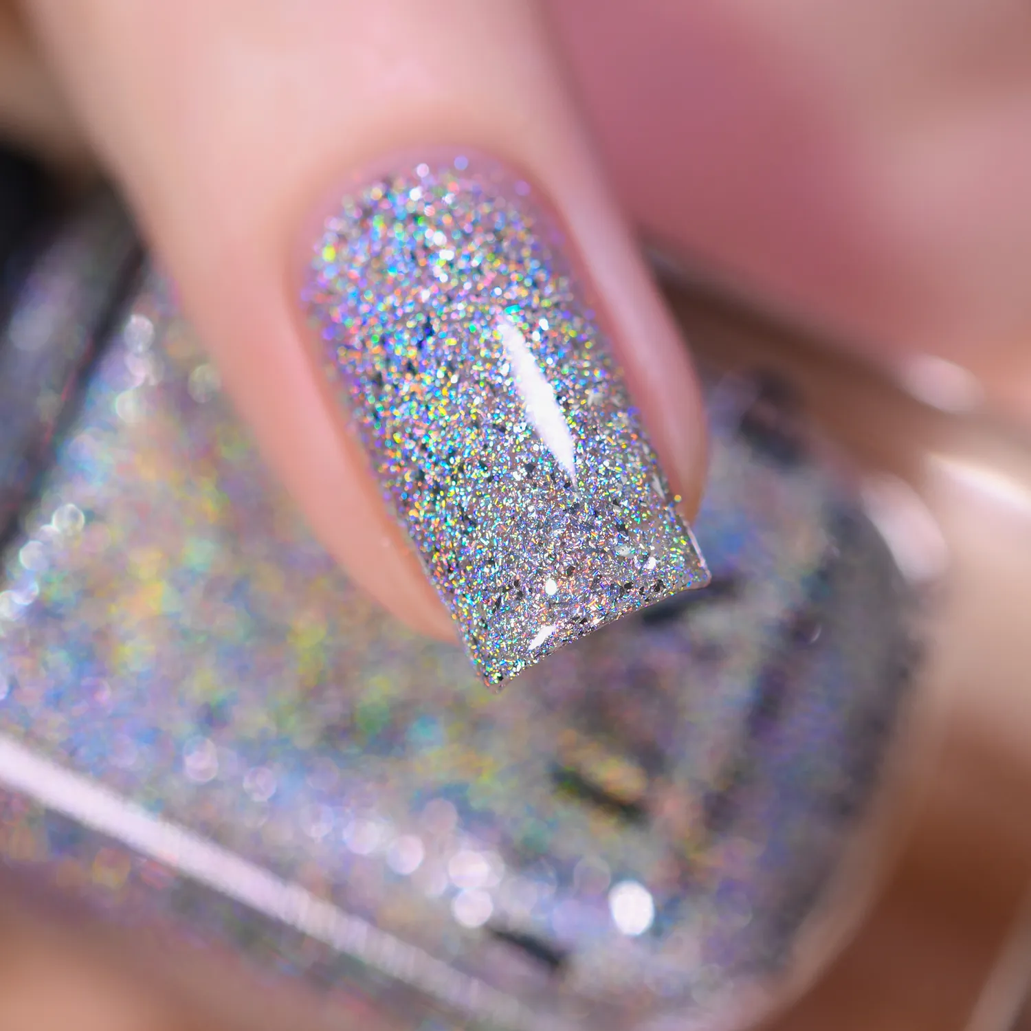ILNP The Lighthouse nagellack silver holografiskt